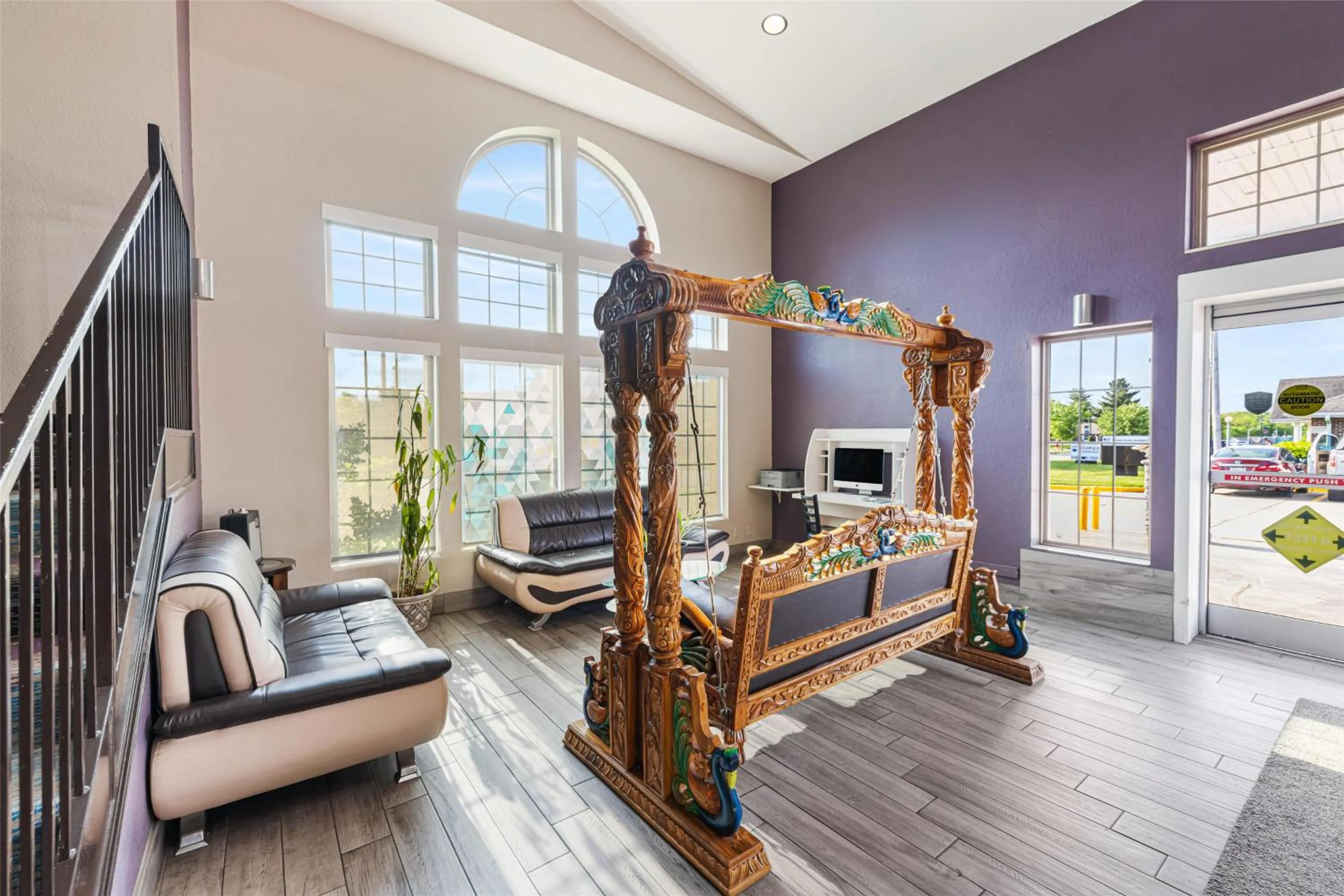 Lobby or reception in SureStay Plus Hotel by Best Western Kearney