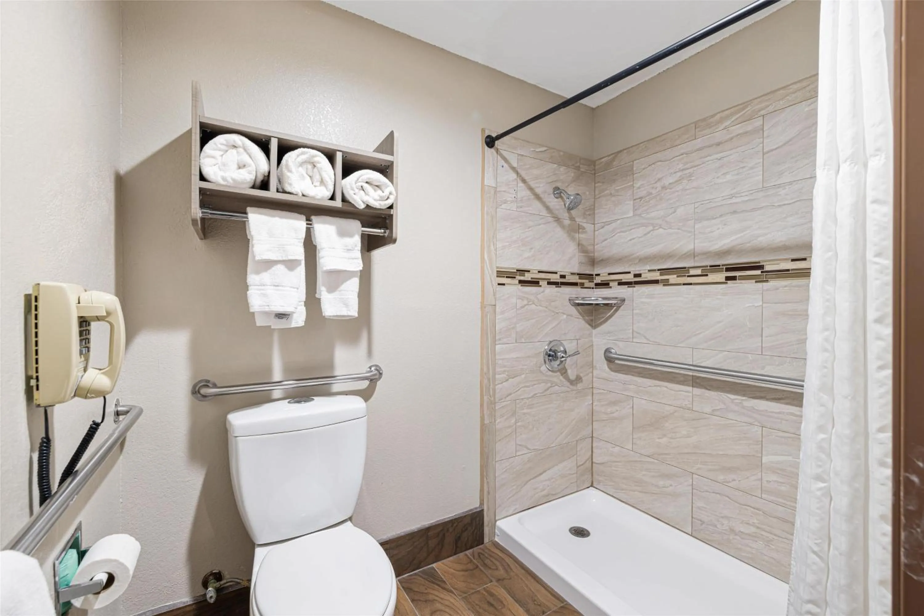 Bathroom in SureStay Plus Hotel by Best Western Kearney