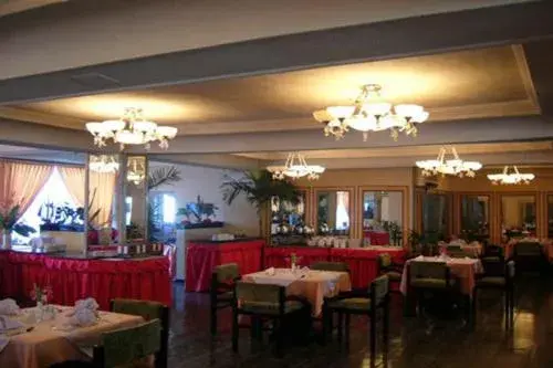 Restaurant/places to eat in Hotel Sahid Bandar Lampung Restaurant/places to eat in Hotel Sahid Bandar Lampung