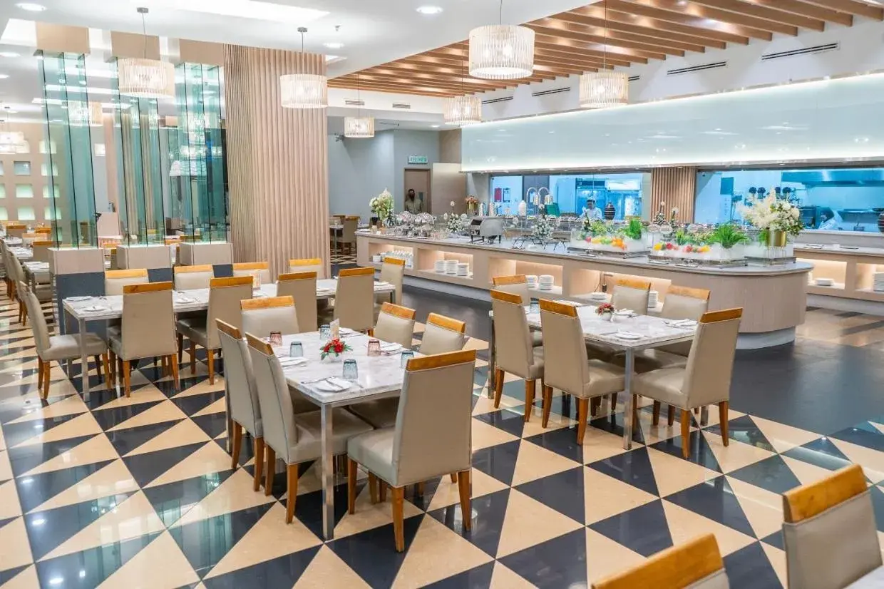 Restaurant/places to eat in Nilai Springs Resort Hotel Restaurant/places to eat in Nilai Springs Resort Hotel