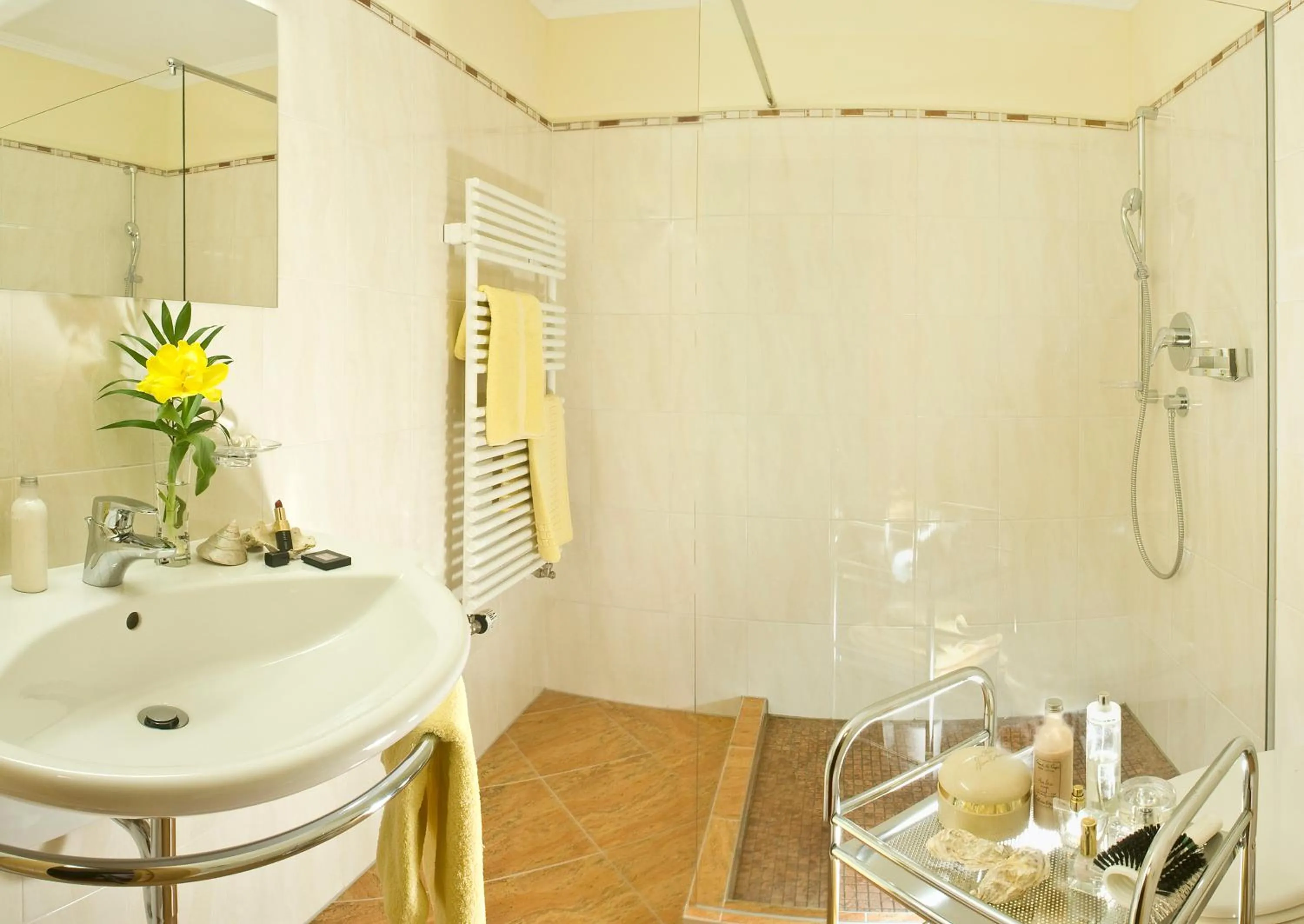 Bathroom in Hotel Huber Hochland