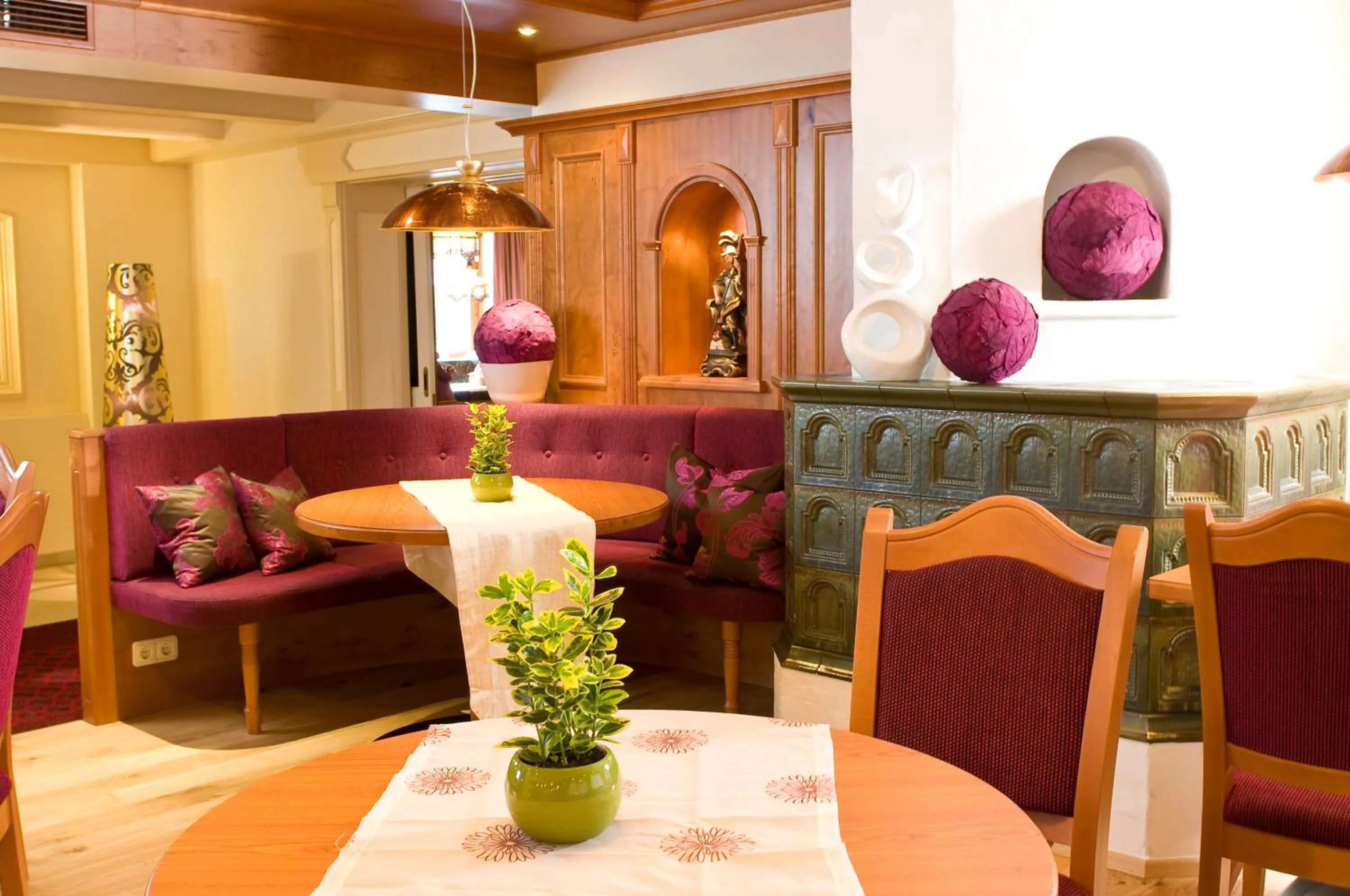 Lounge or bar in Hotel Huber Hochland