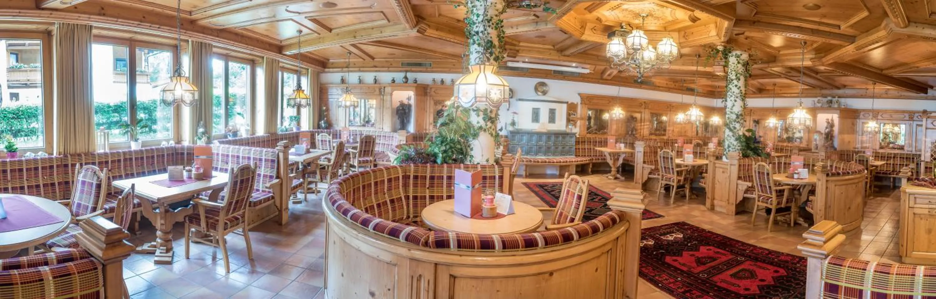 Lounge or bar in Hotel Huber Hochland