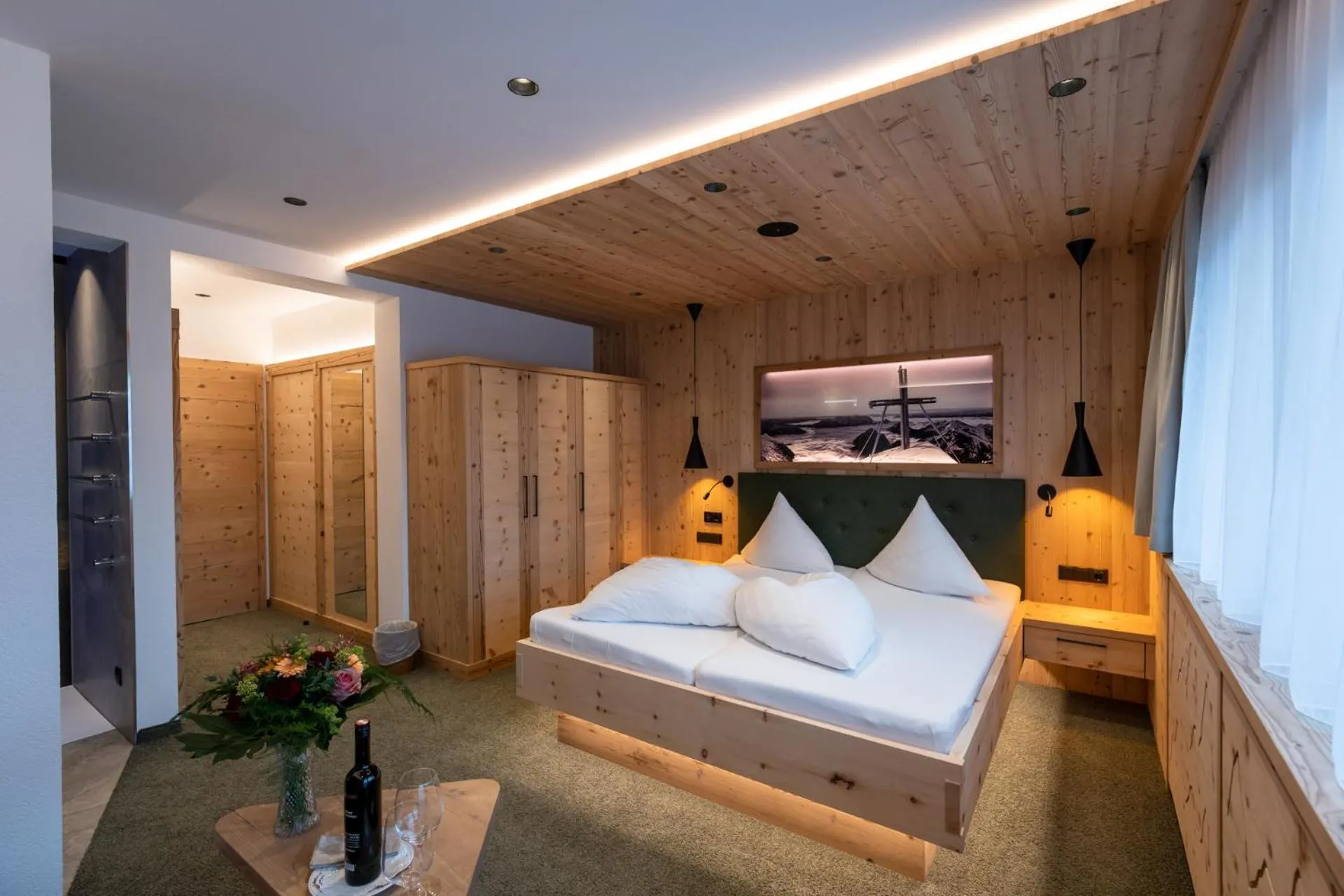 Photo of the whole room, Bed in Hotel Huber Hochland