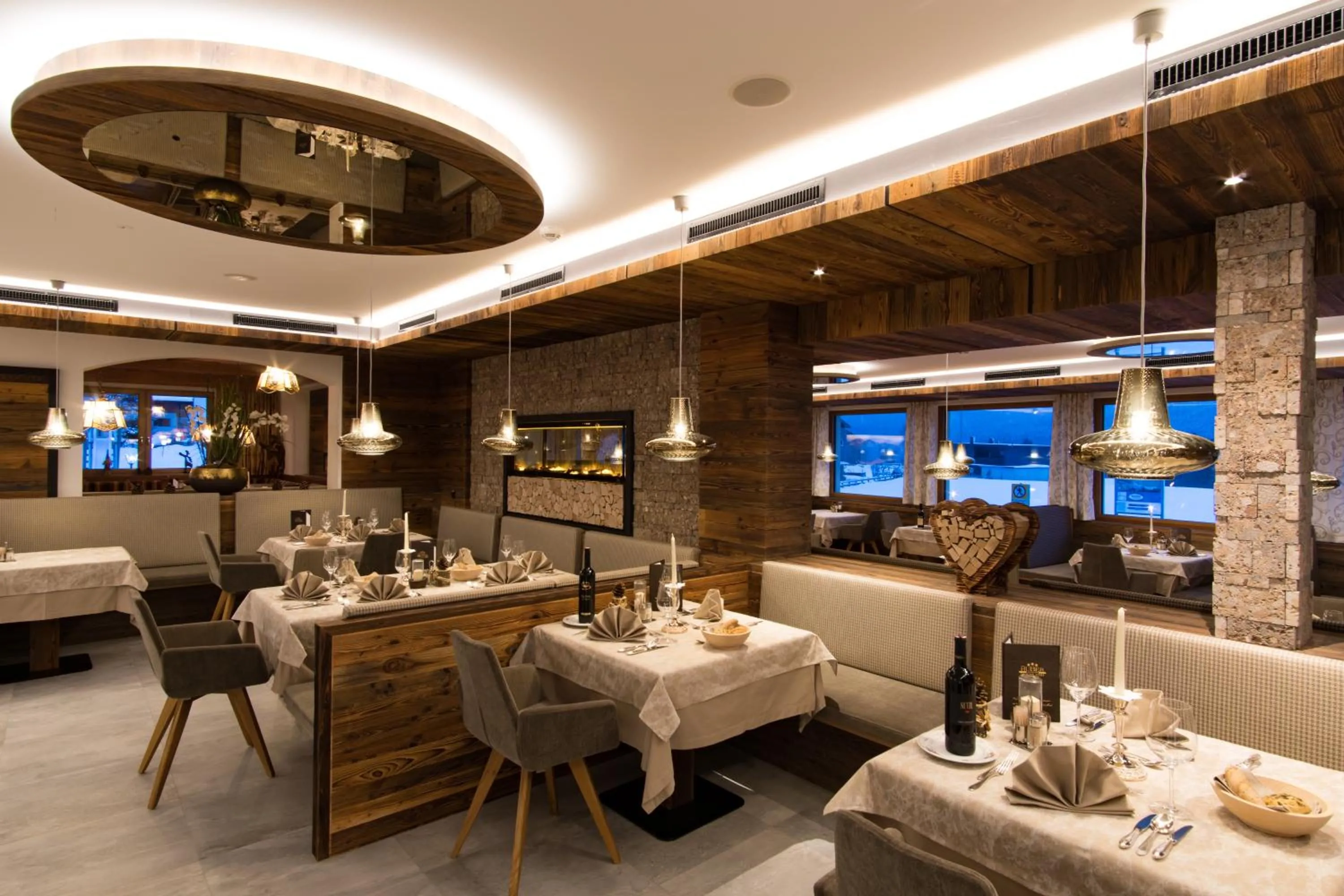 Restaurant/places to eat in Hotel Huber Hochland