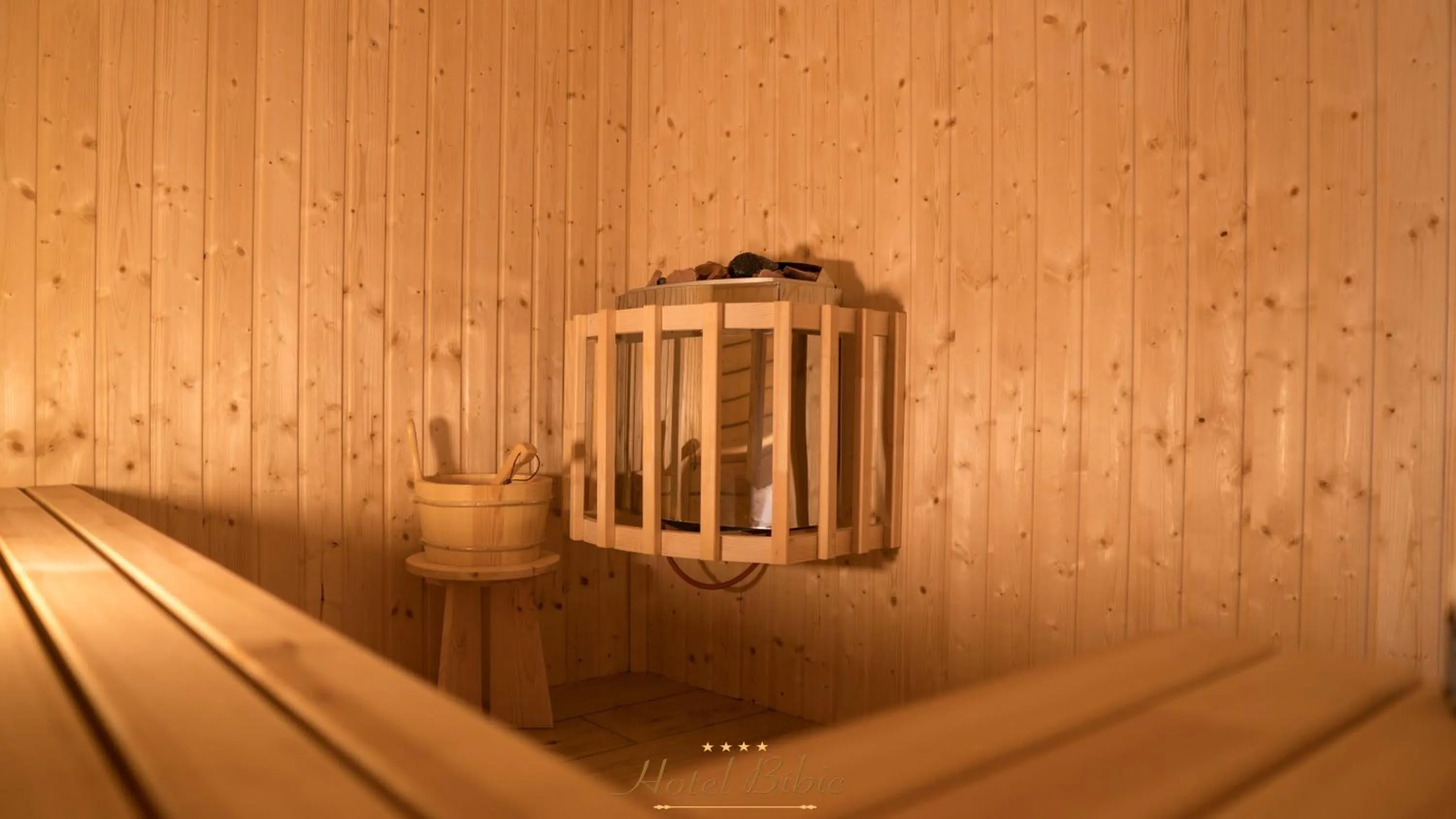 Spa and wellness centre/facilities in Hotel Bíbic és Tüskevár Étterem és Horgásztó