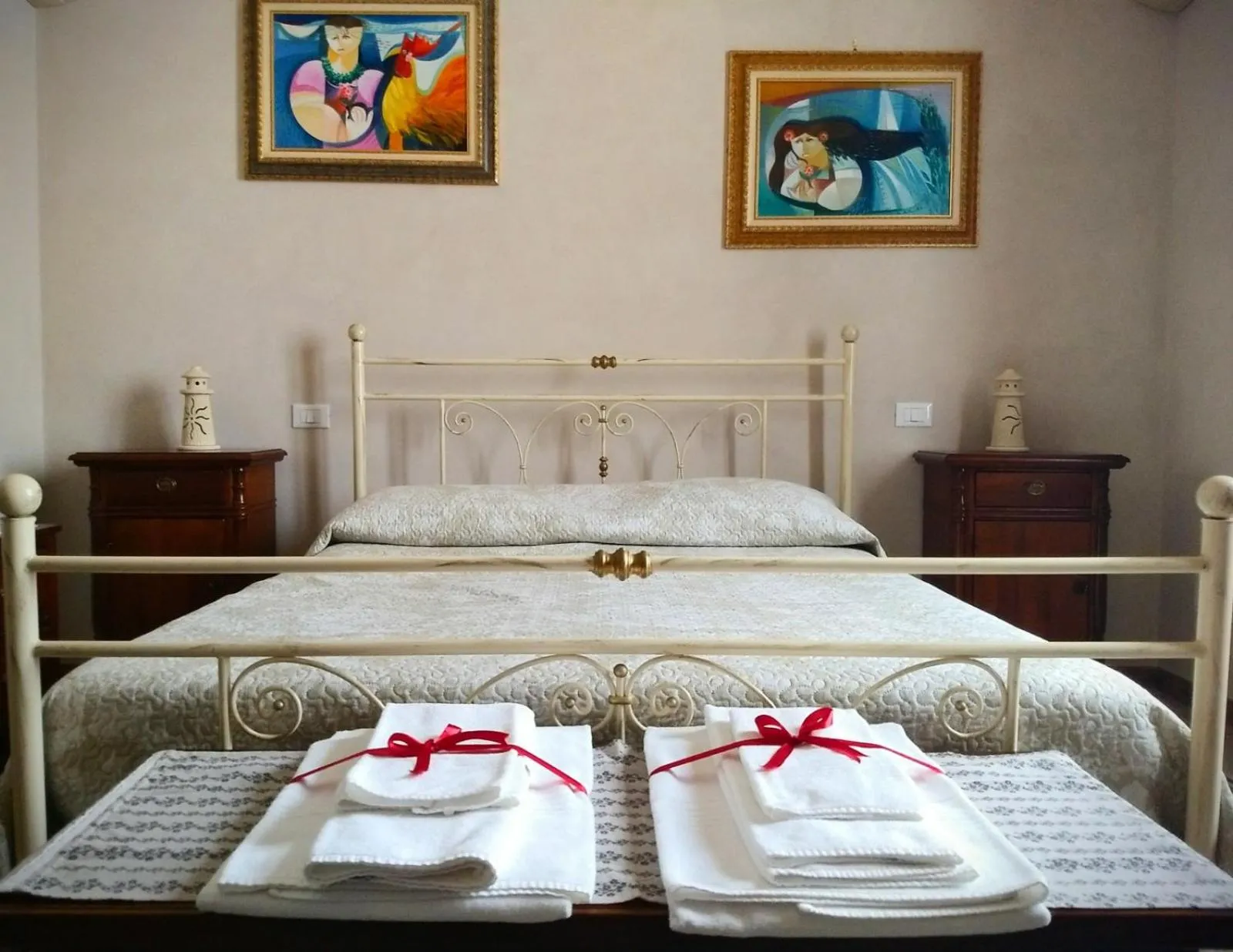 Bedroom in Torres Suite