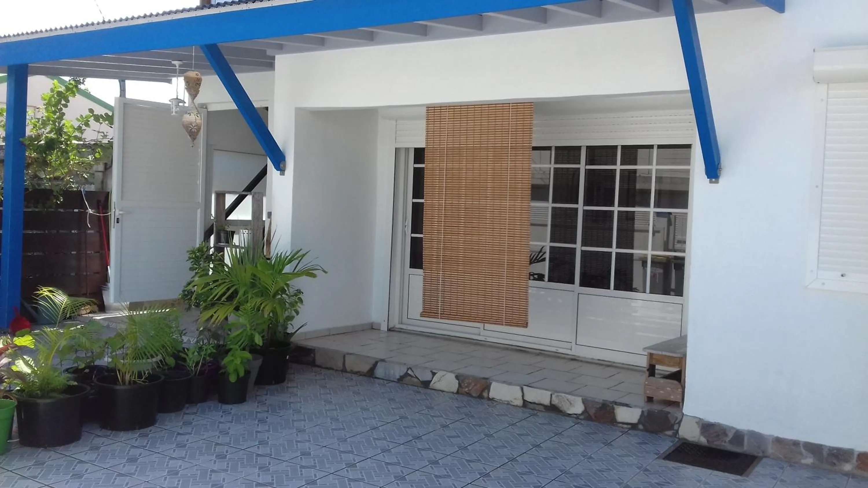 Patio in Ilet Blanc