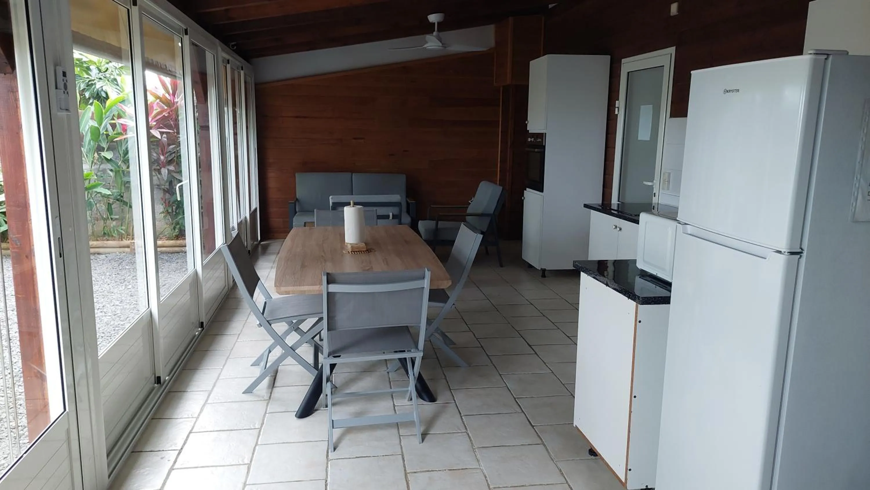 Patio in Ilet Blanc