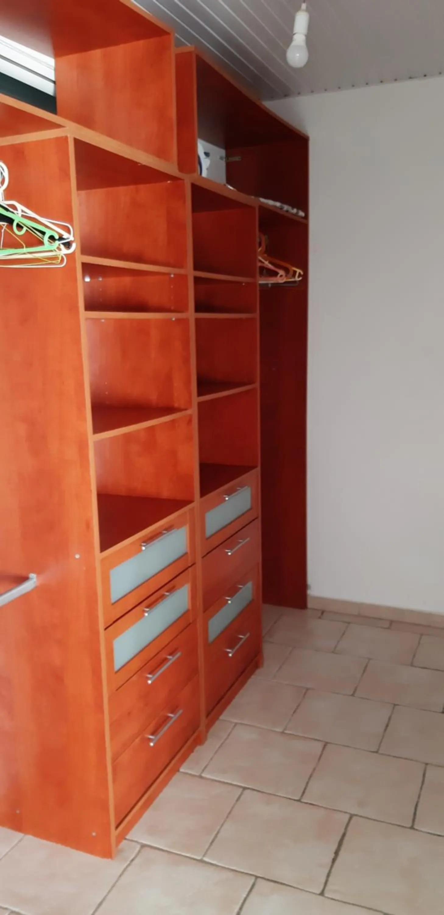 Area and facilities in Ilet Blanc