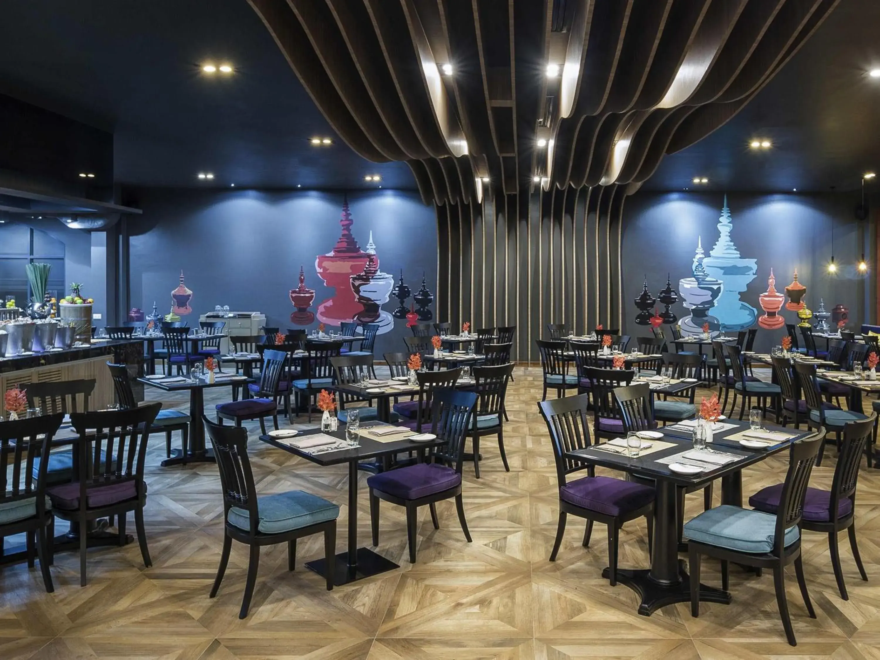 Restaurant/places to eat in Mercure Yangon Kaba Aye Restaurant/places to eat in Mercure Yangon Kaba Aye