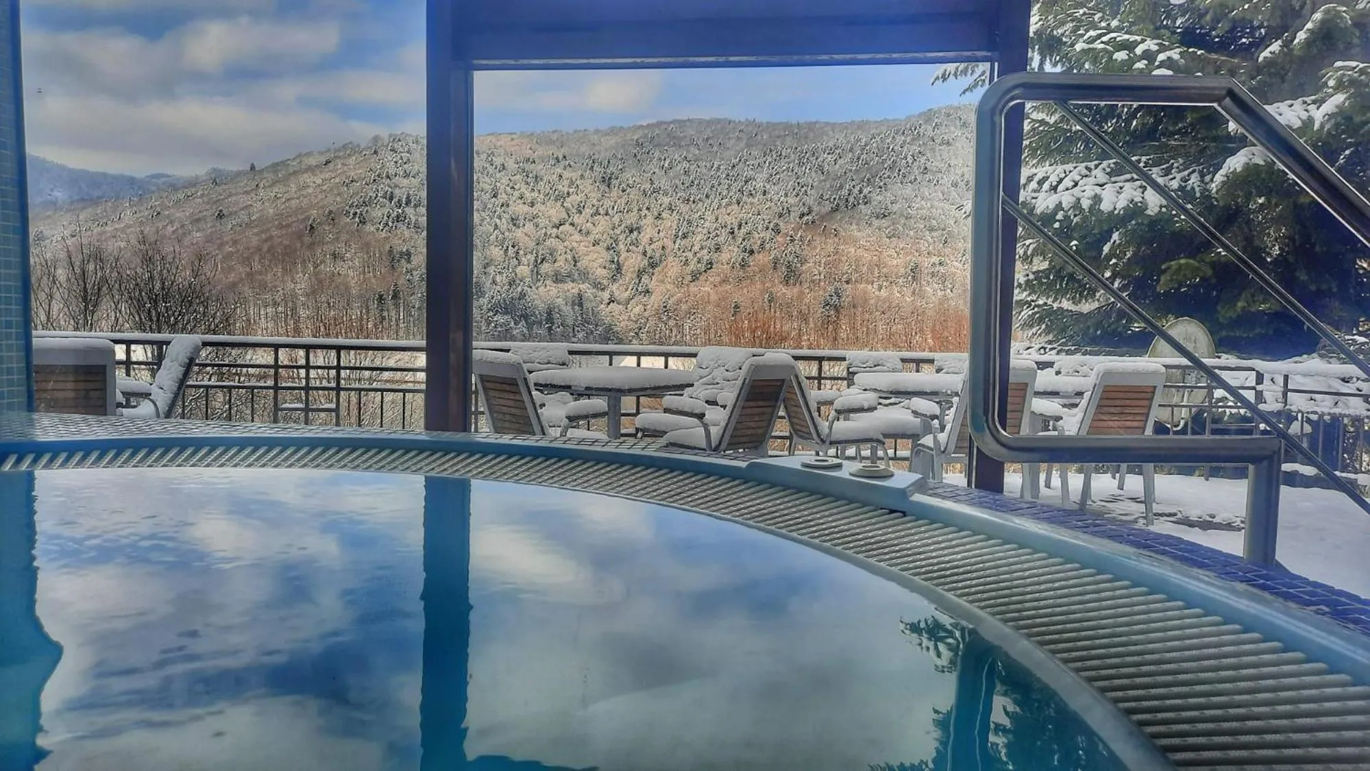 Seating area in Hotel Valea cu Pesti