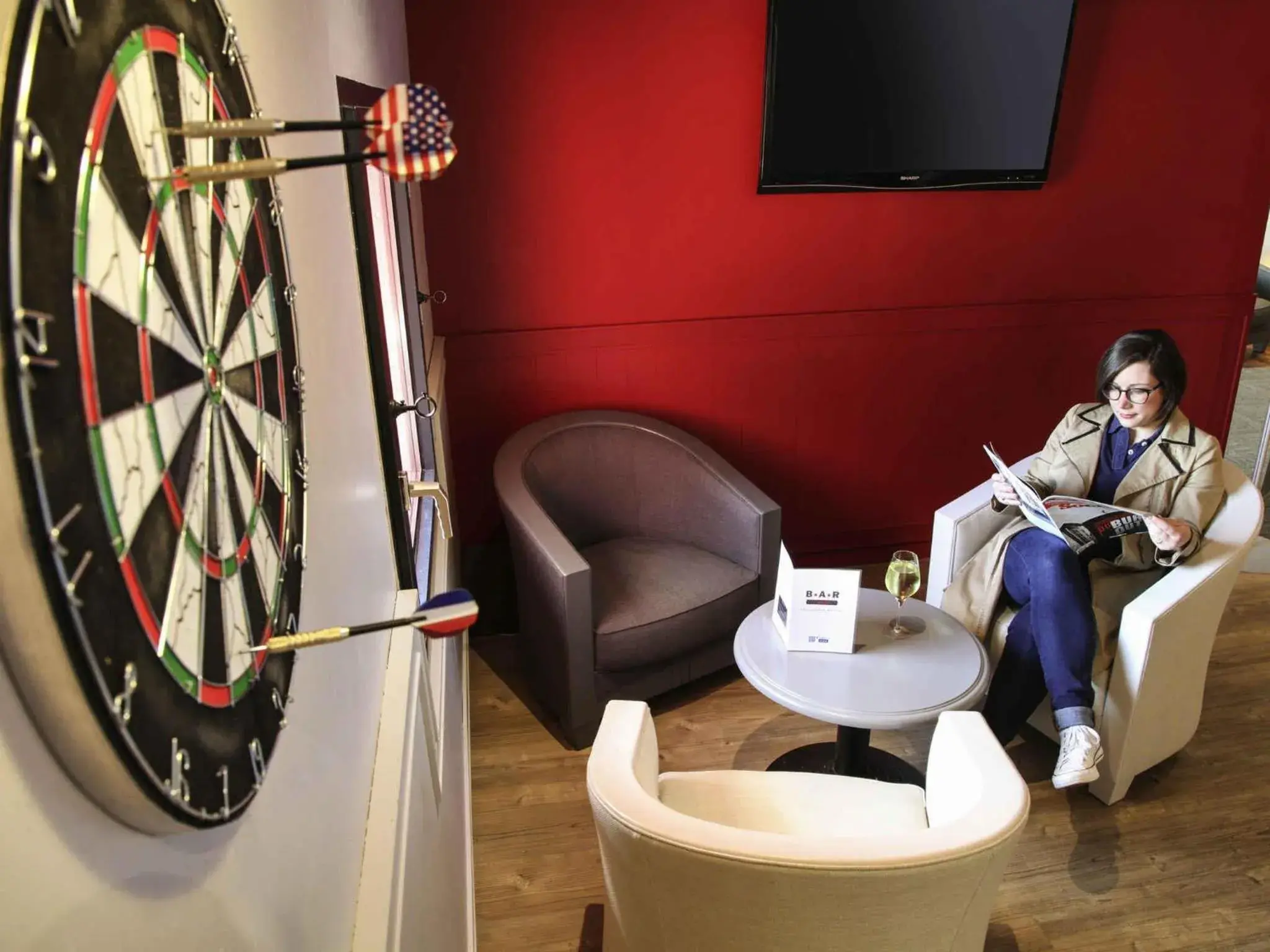 Lounge or bar in Ibis Nantes la Beaujoire Parc Expo Lounge or bar in Ibis Nantes la Beaujoire Parc Expo