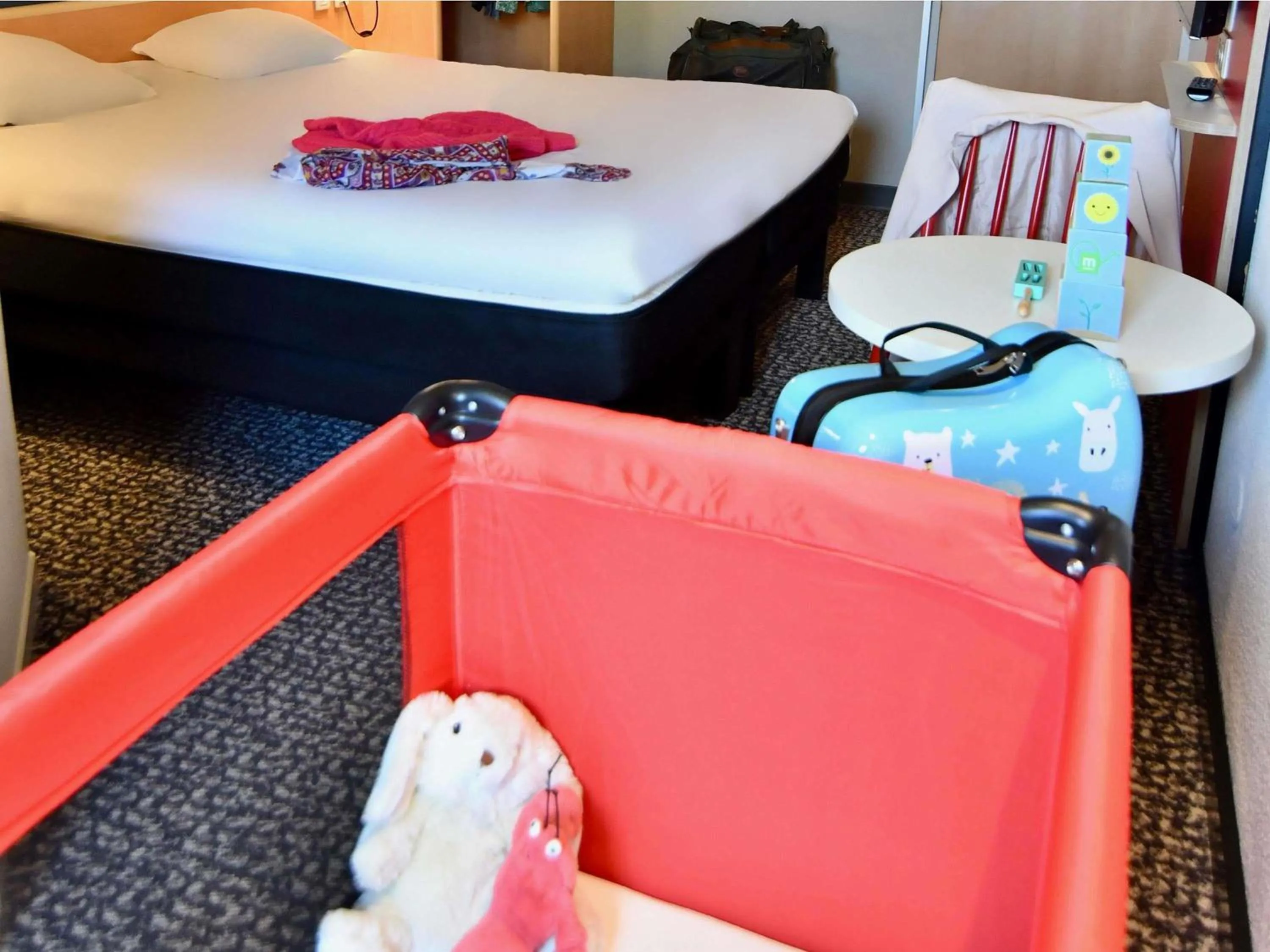 Other, Bed in Ibis Nantes la Beaujoire Parc Expo