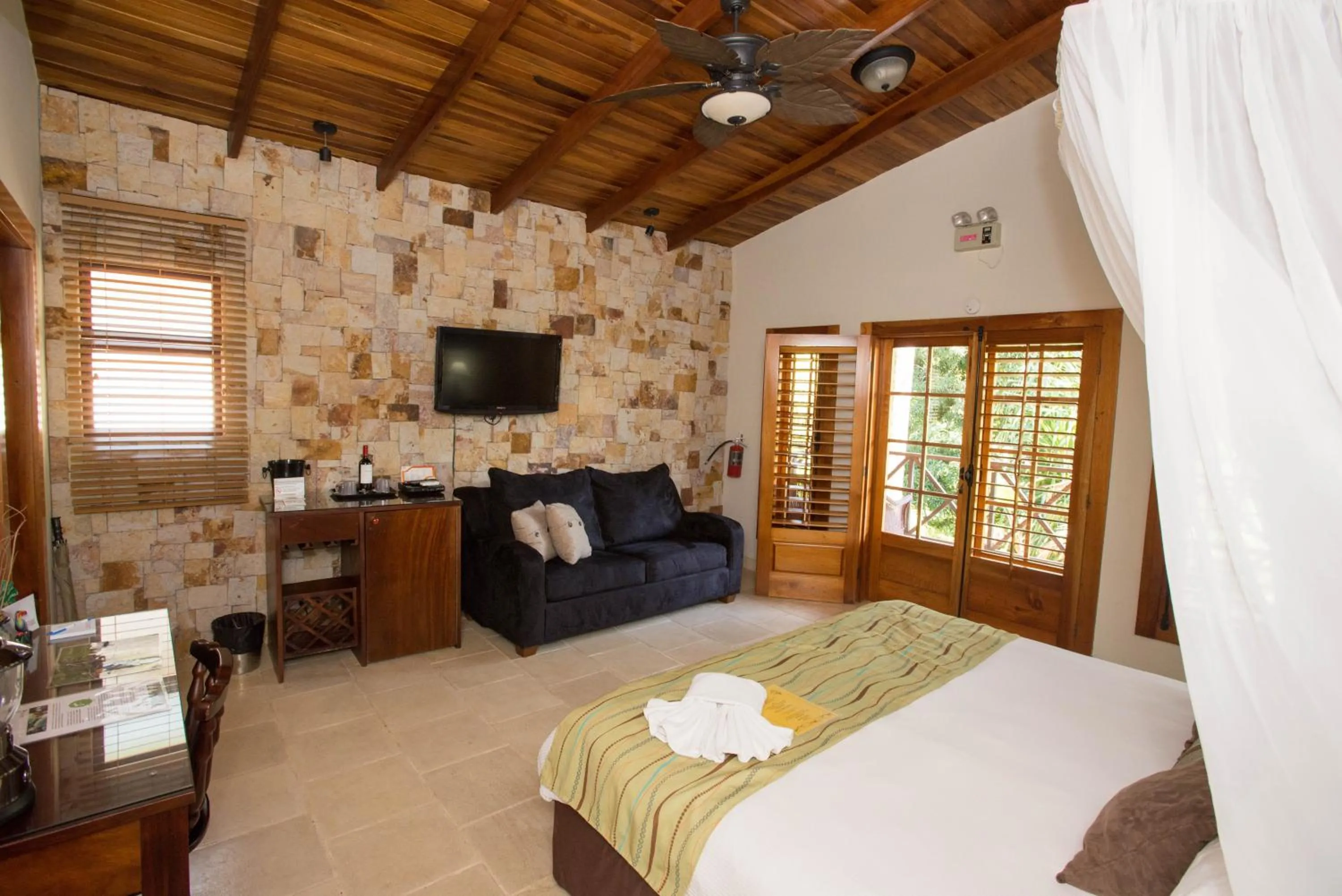 Bedroom, Bed in The Falls at Manuel Antonio