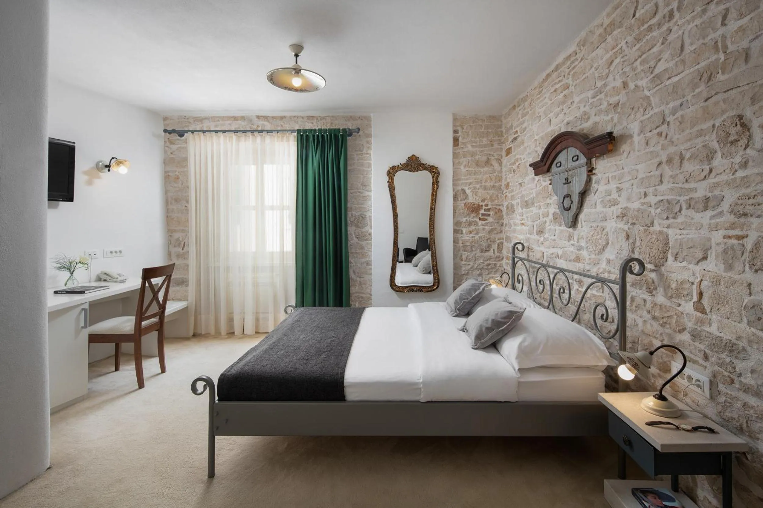 Photo of the whole room, Bed in Hotel La Grisa