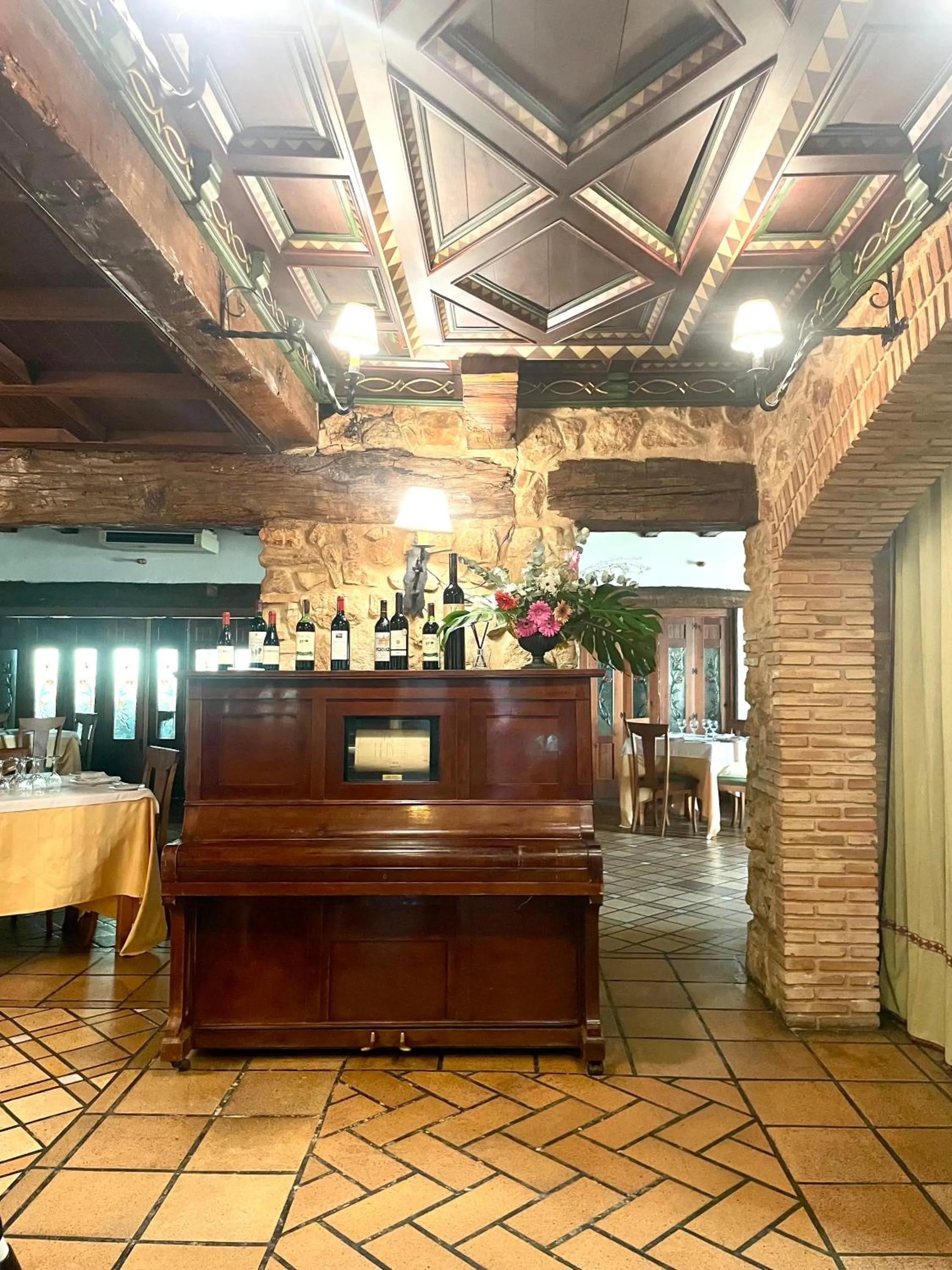 Restaurant/places to eat in Seto del Palancar