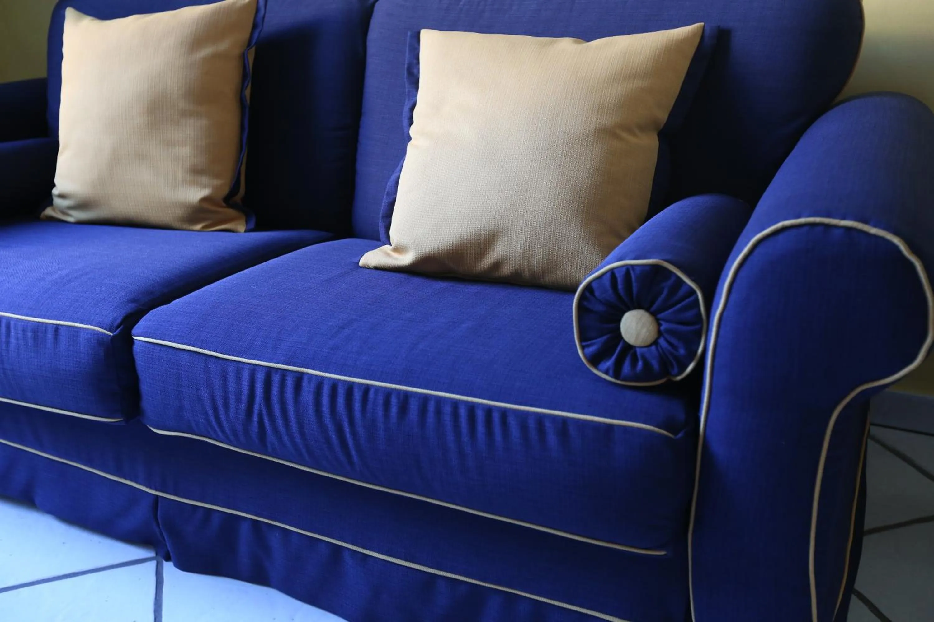 Seating area in Santa Lucia 50