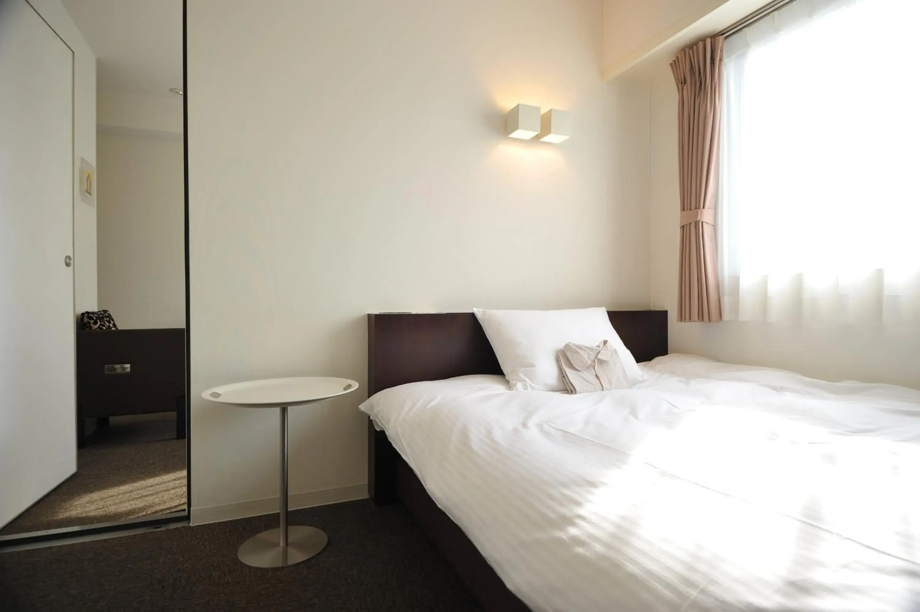 Day, Bed in 7 Days Hotel Plus Day, Bed in 7 Days Hotel Plus