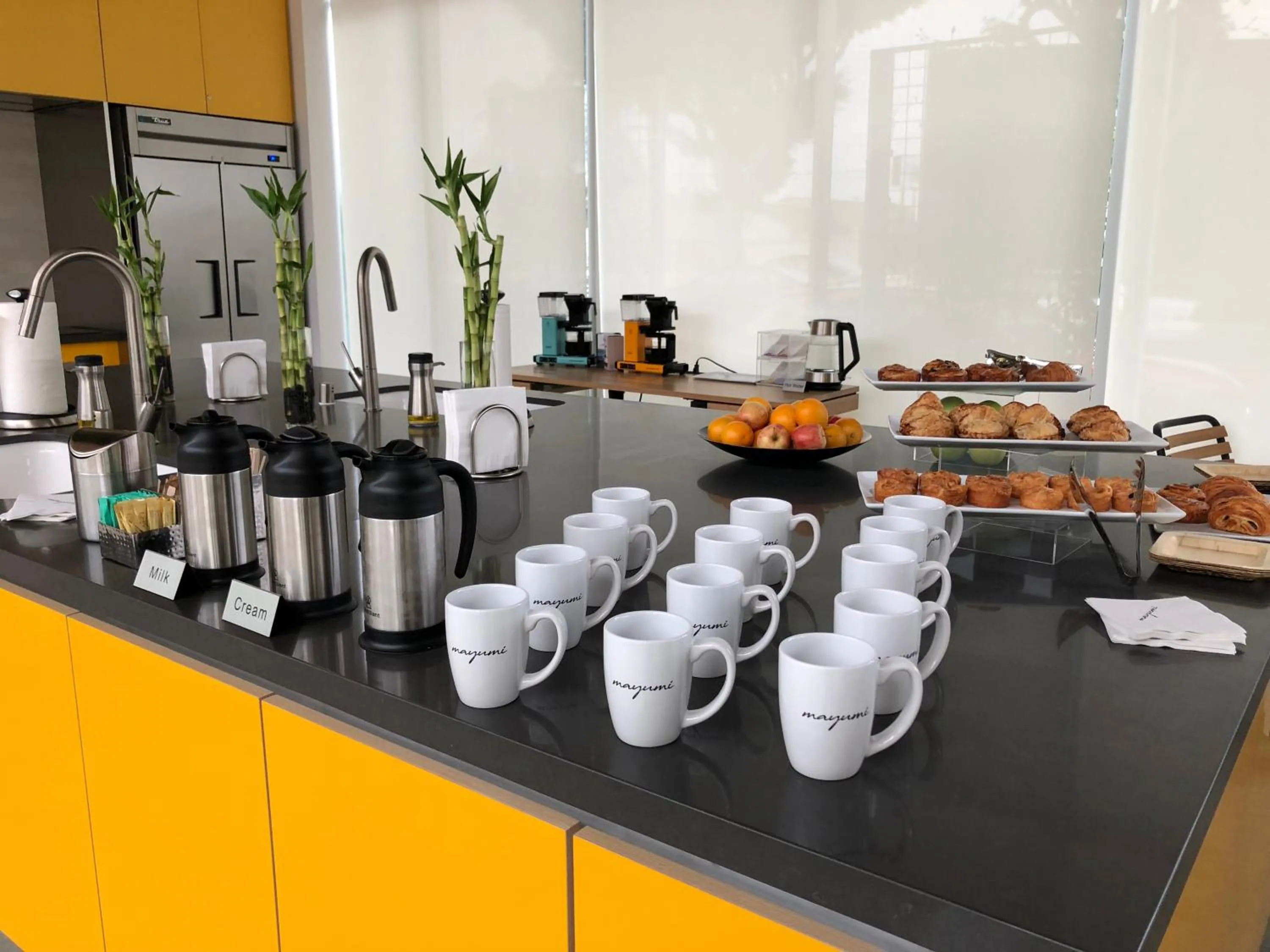 Restaurant/places to eat in Mayumi