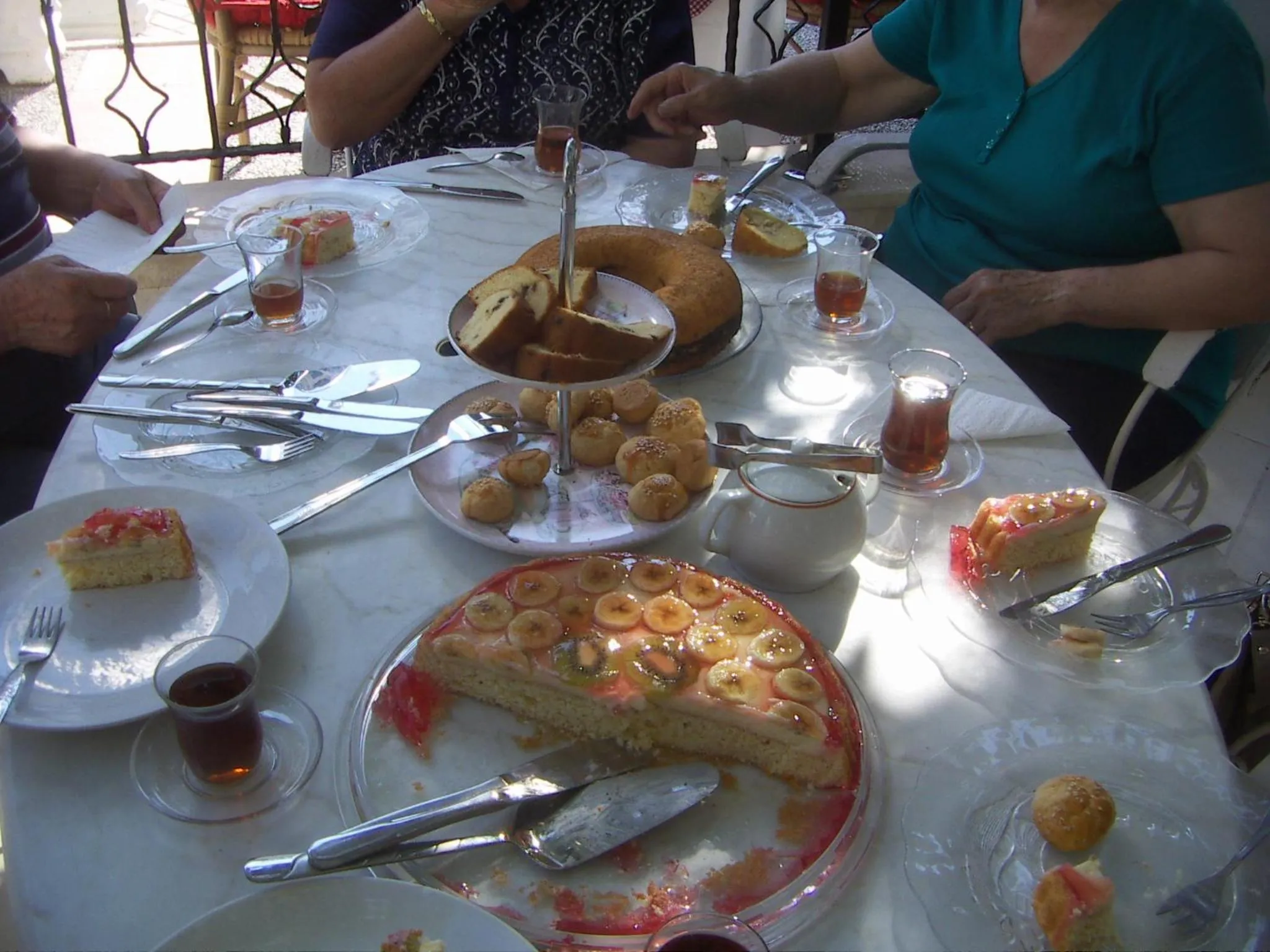 Dining area in Melaike Hotel