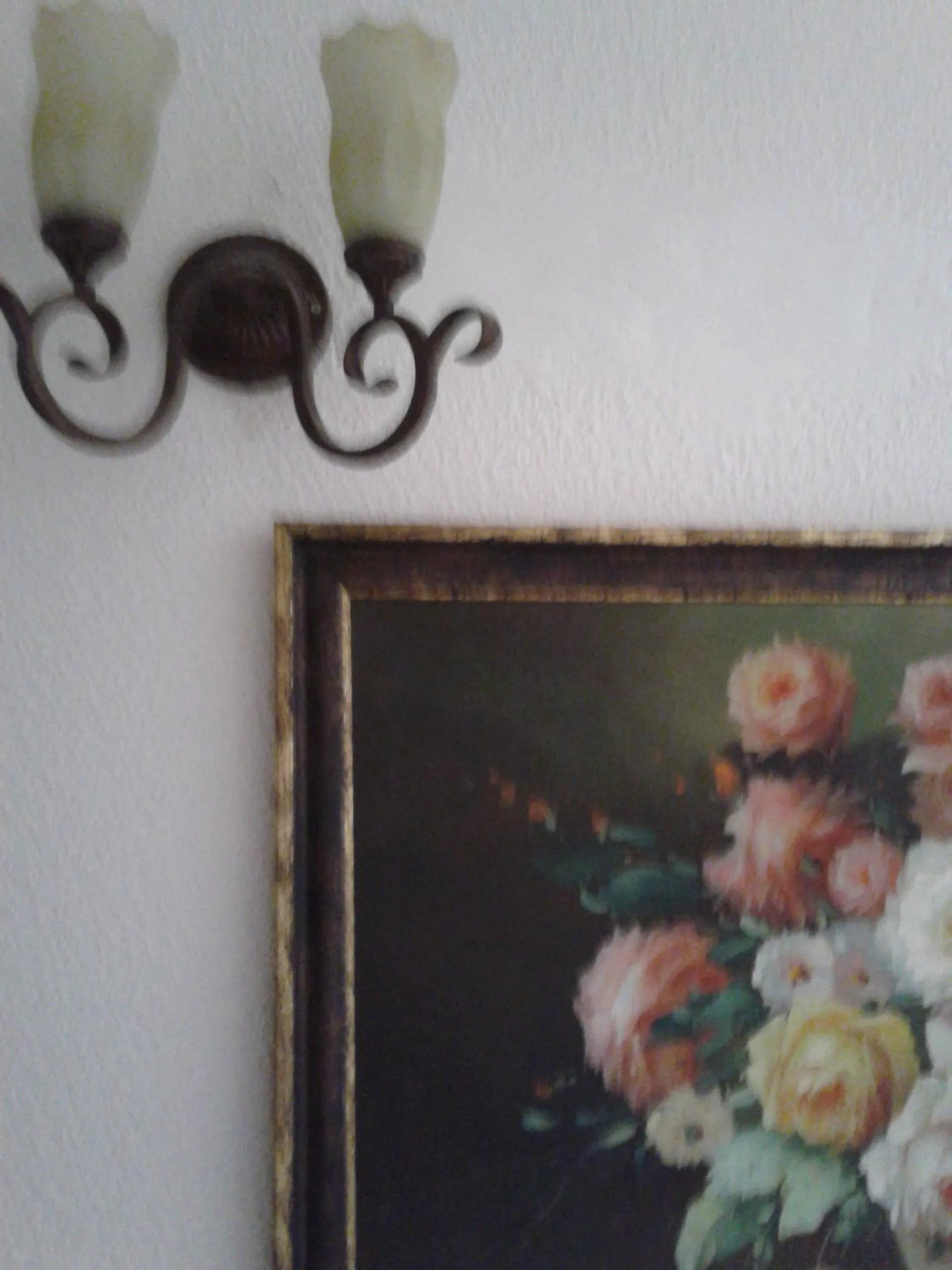 Decorative detail in Melaike Hotel