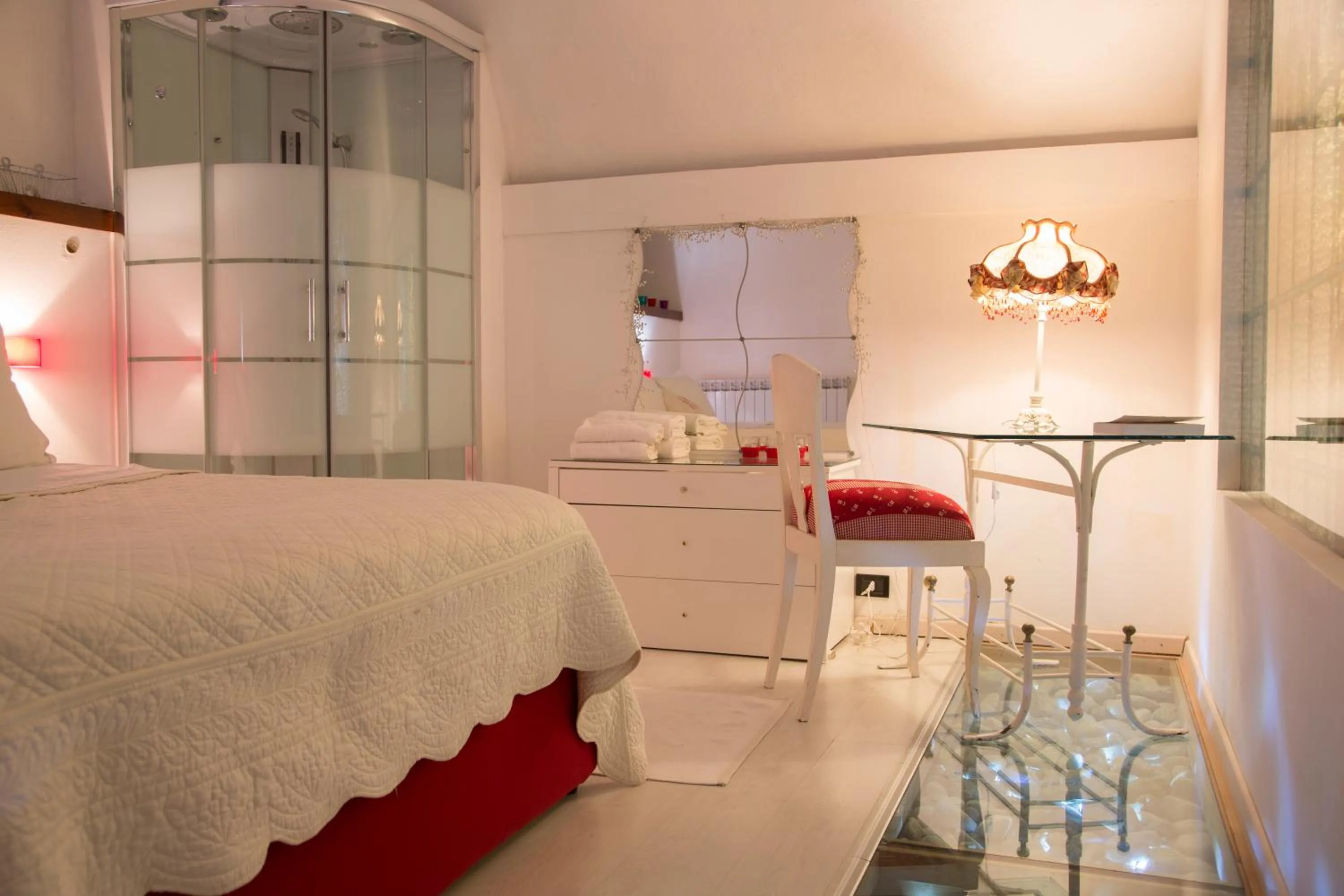 Bedroom, Bed in Residence Briona