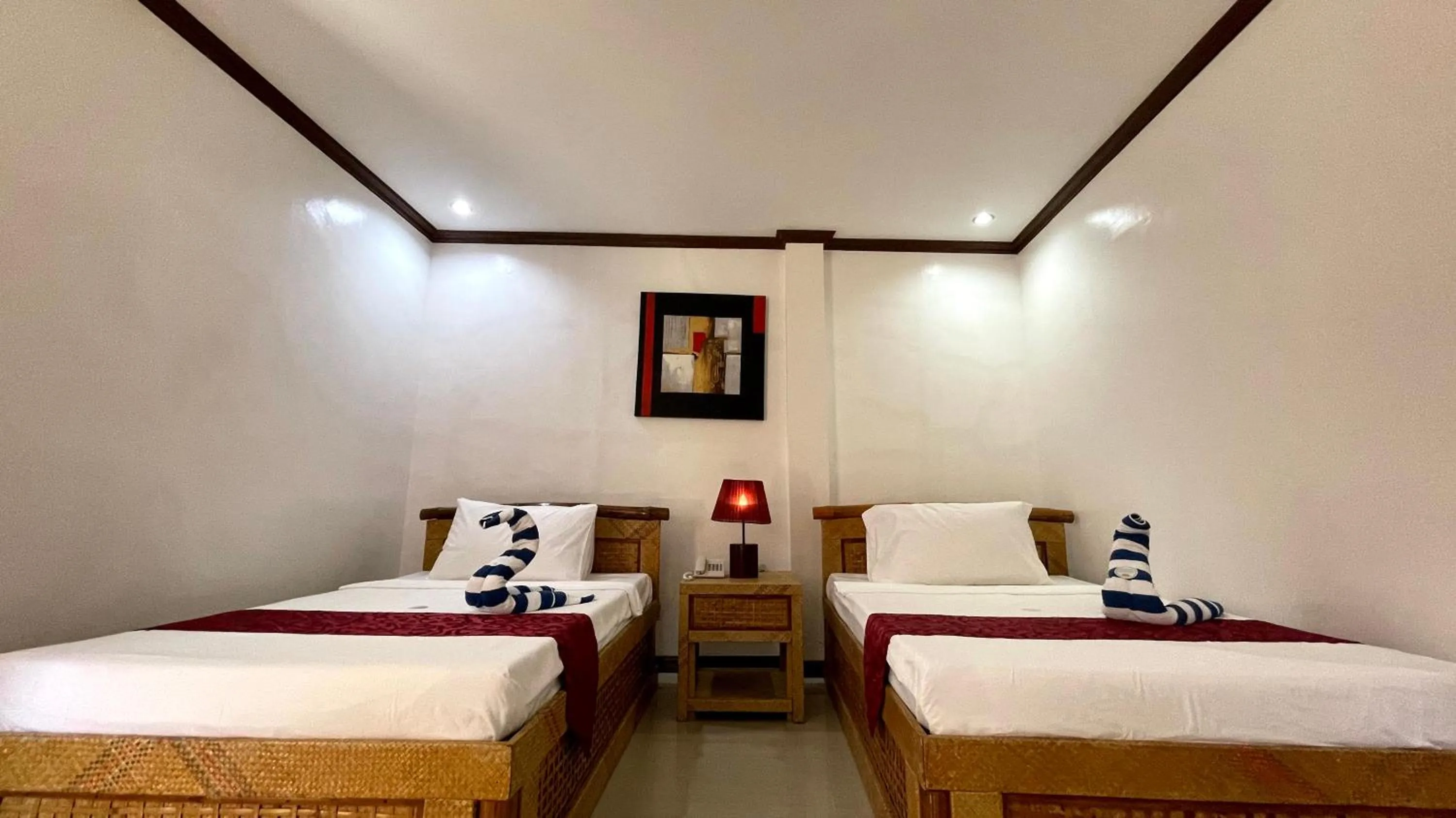 Bed in Anda White Beach Resort