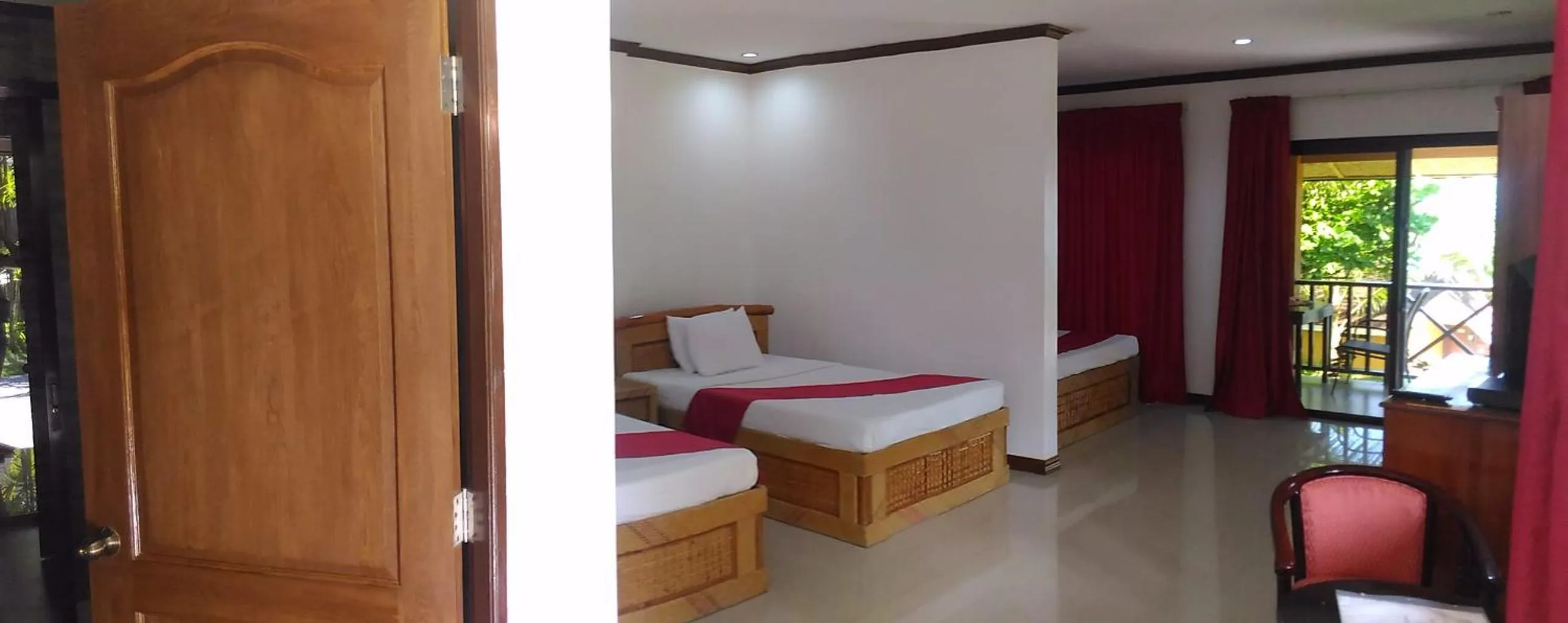 Decorative detail, Bed in Anda White Beach Resort