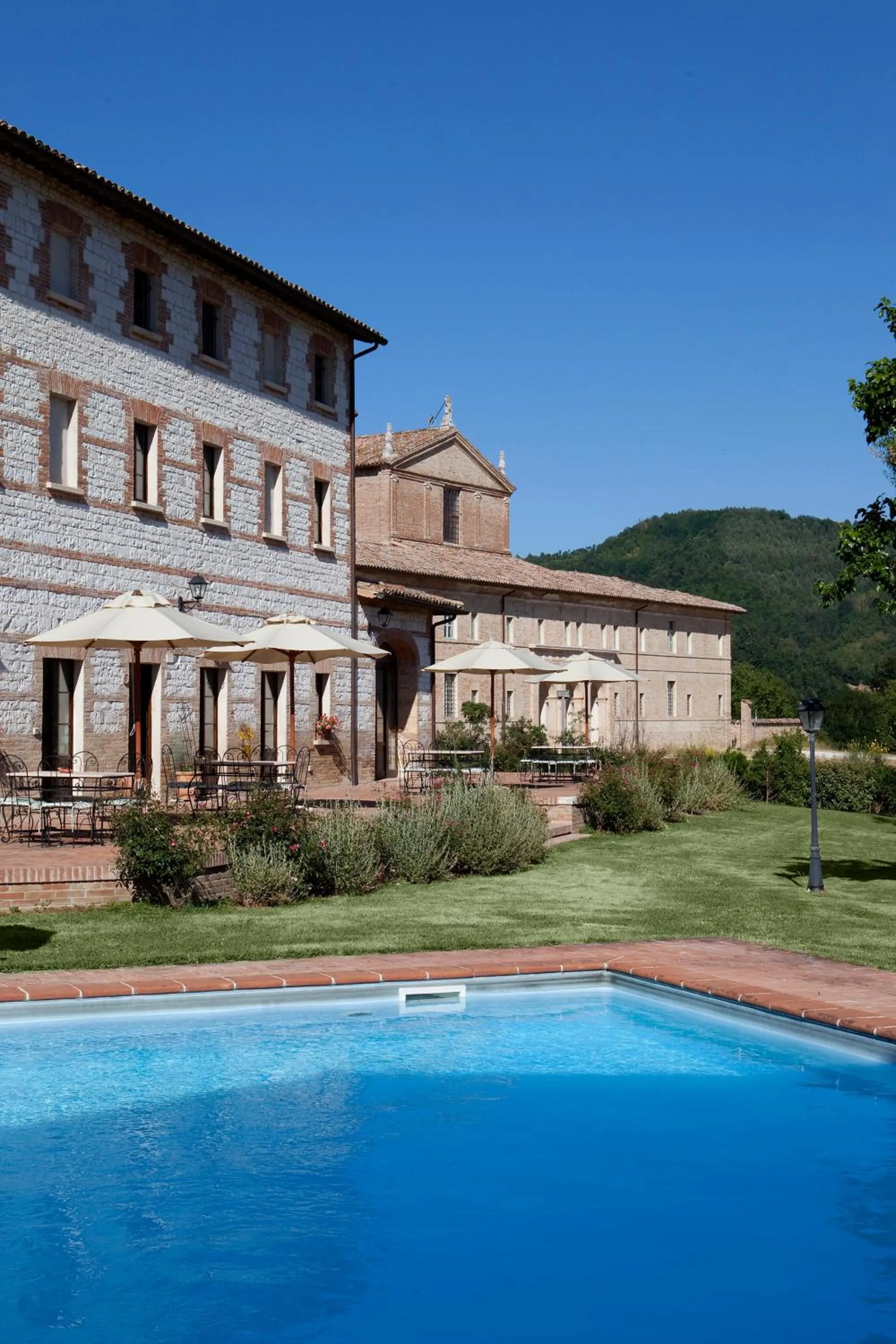 Swimming pool in Parco Ducale Country House