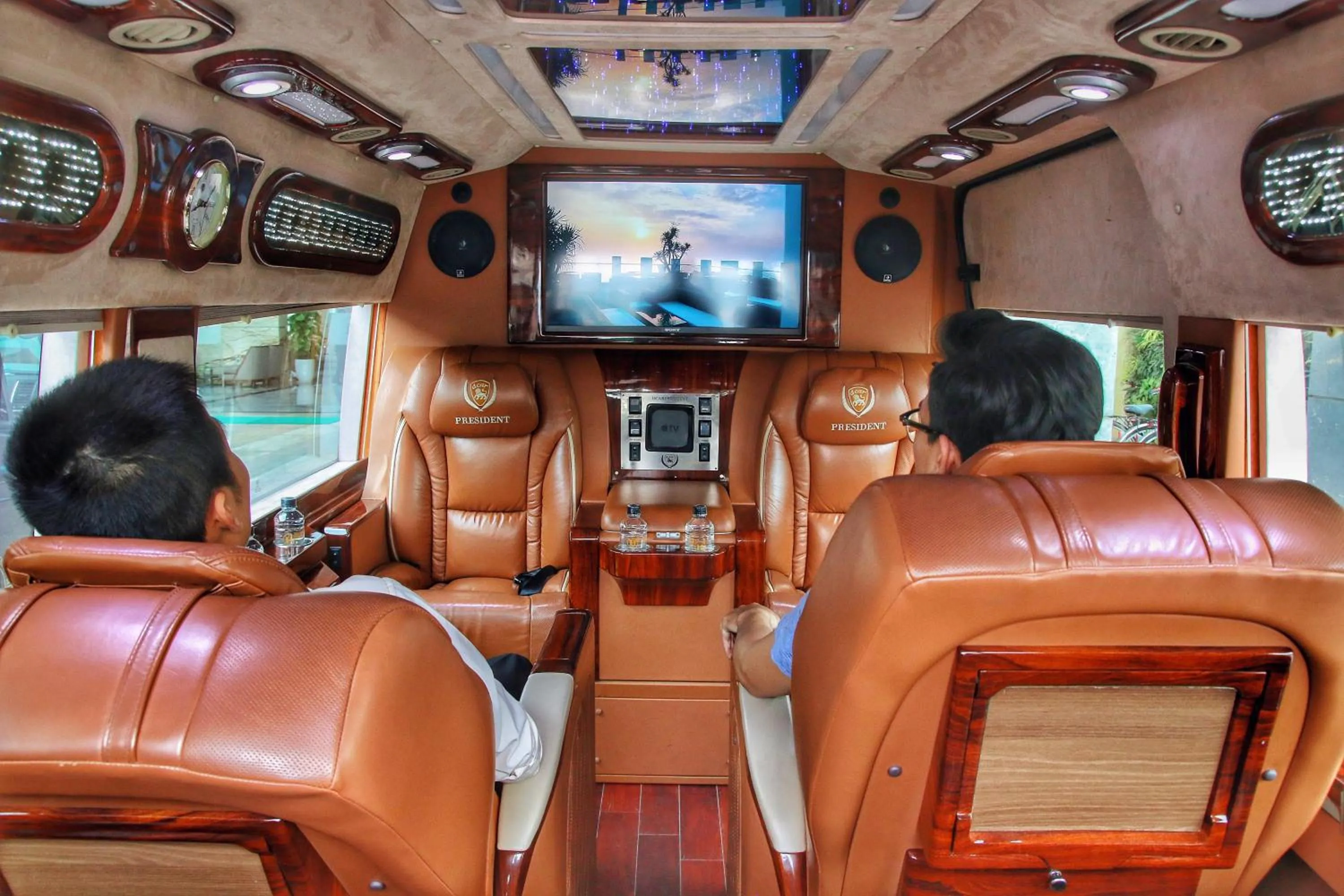 Business facilities in HAIAN Beach Hotel & Spa