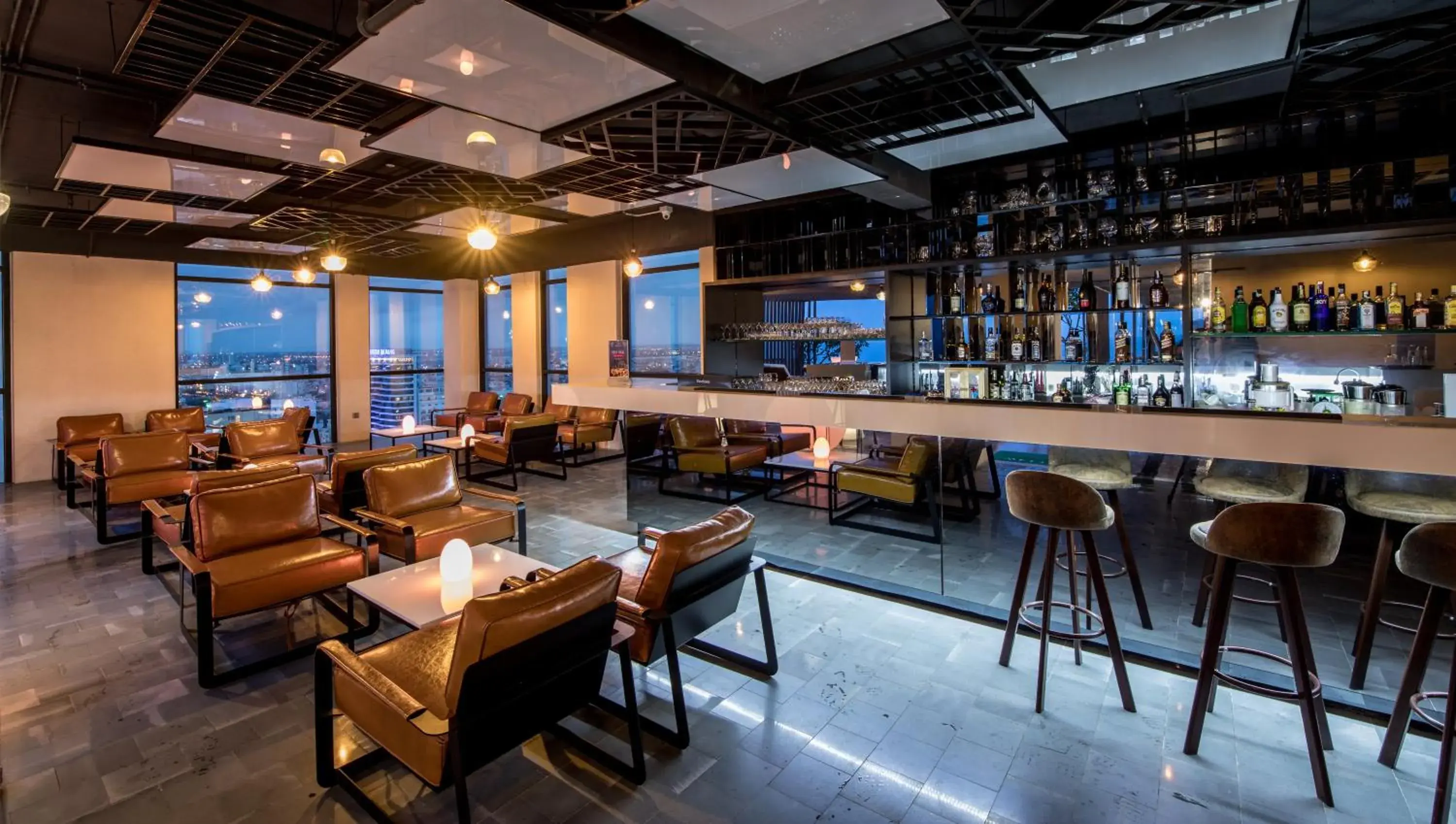 Restaurant/places to eat in HAIAN Beach Hotel & Spa Restaurant/places to eat in HAIAN Beach Hotel & Spa