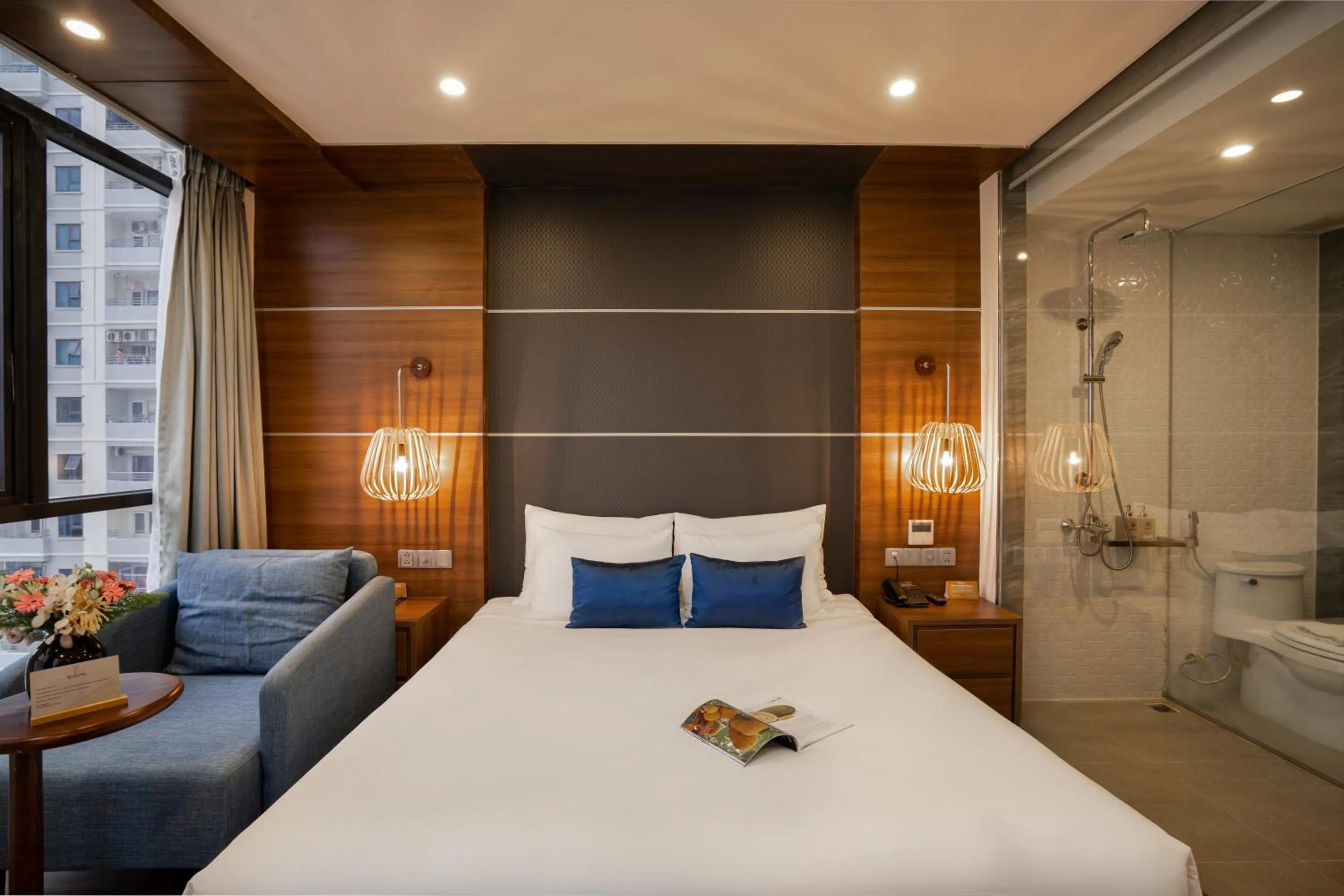 Bed in HAIAN Beach Hotel & Spa