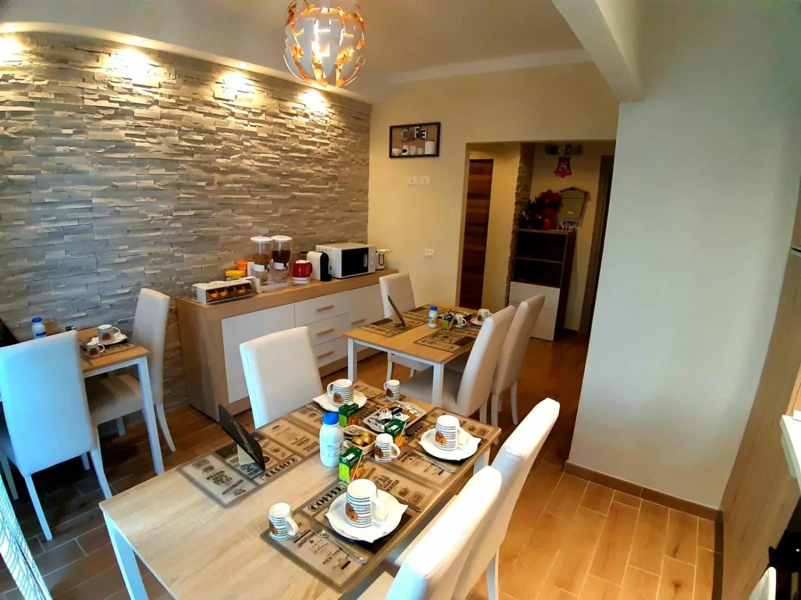 Pisa City Lodge