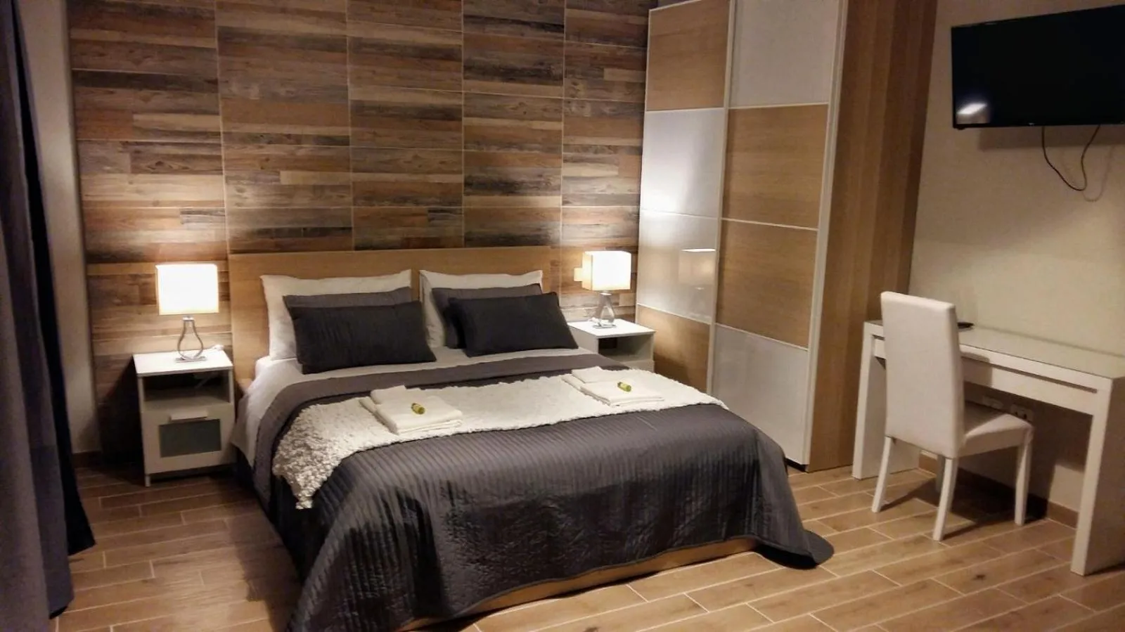 Bed in Pisa City Lodge
