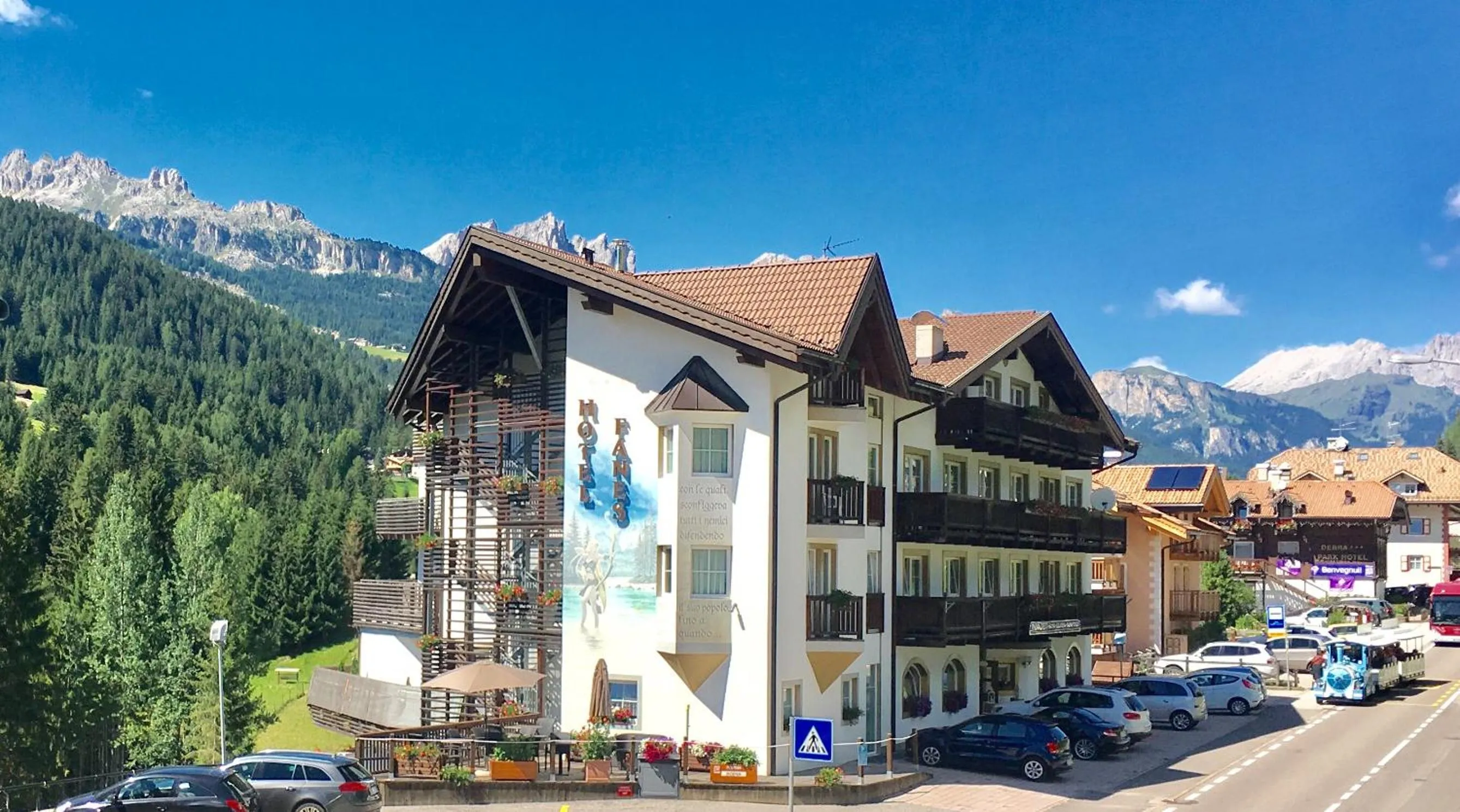 Facade/entrance in Hotel Fanes Suite & Spa