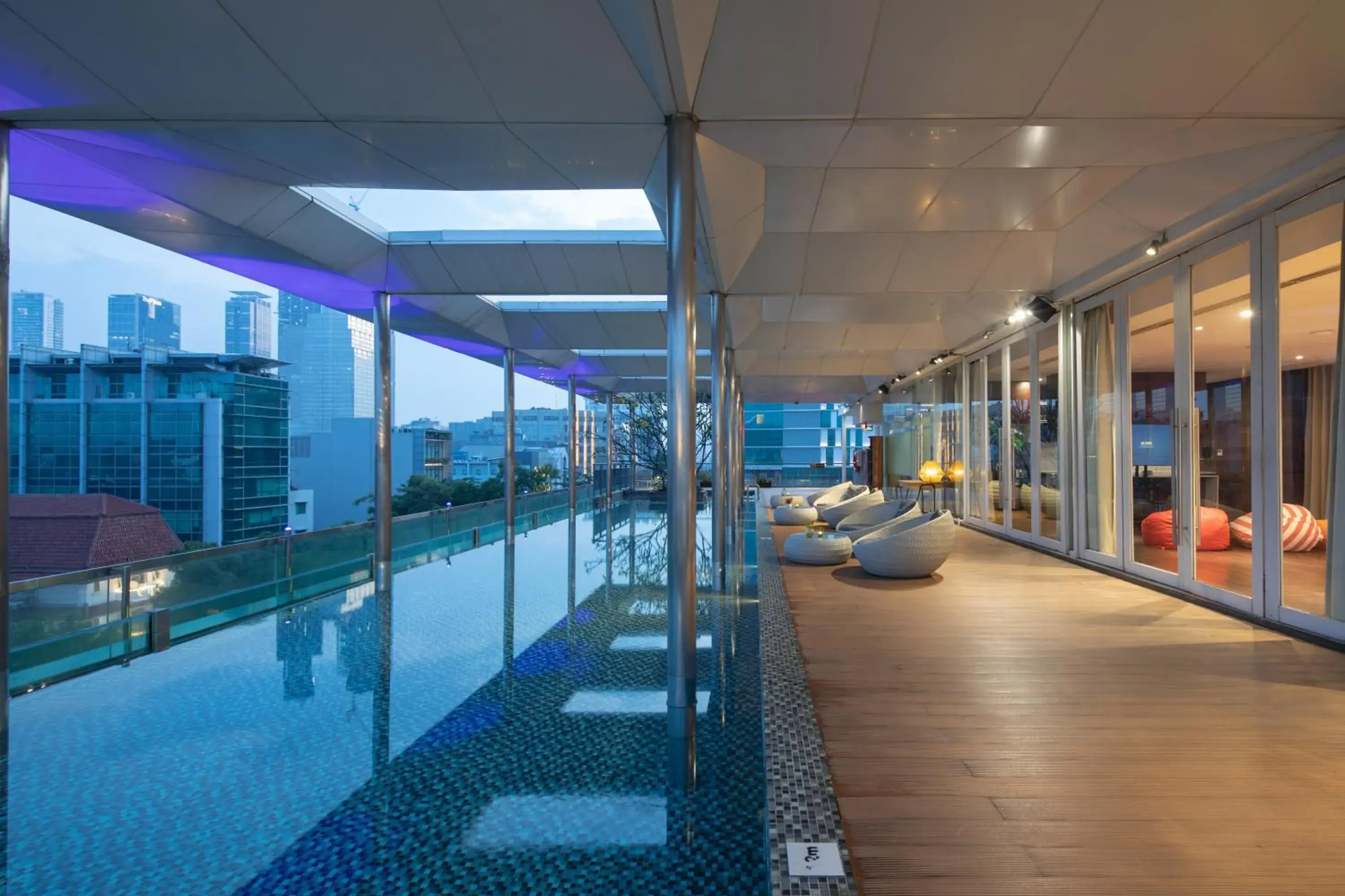 Swimming pool in Morrissey Hotel Swimming pool in Morrissey Hotel