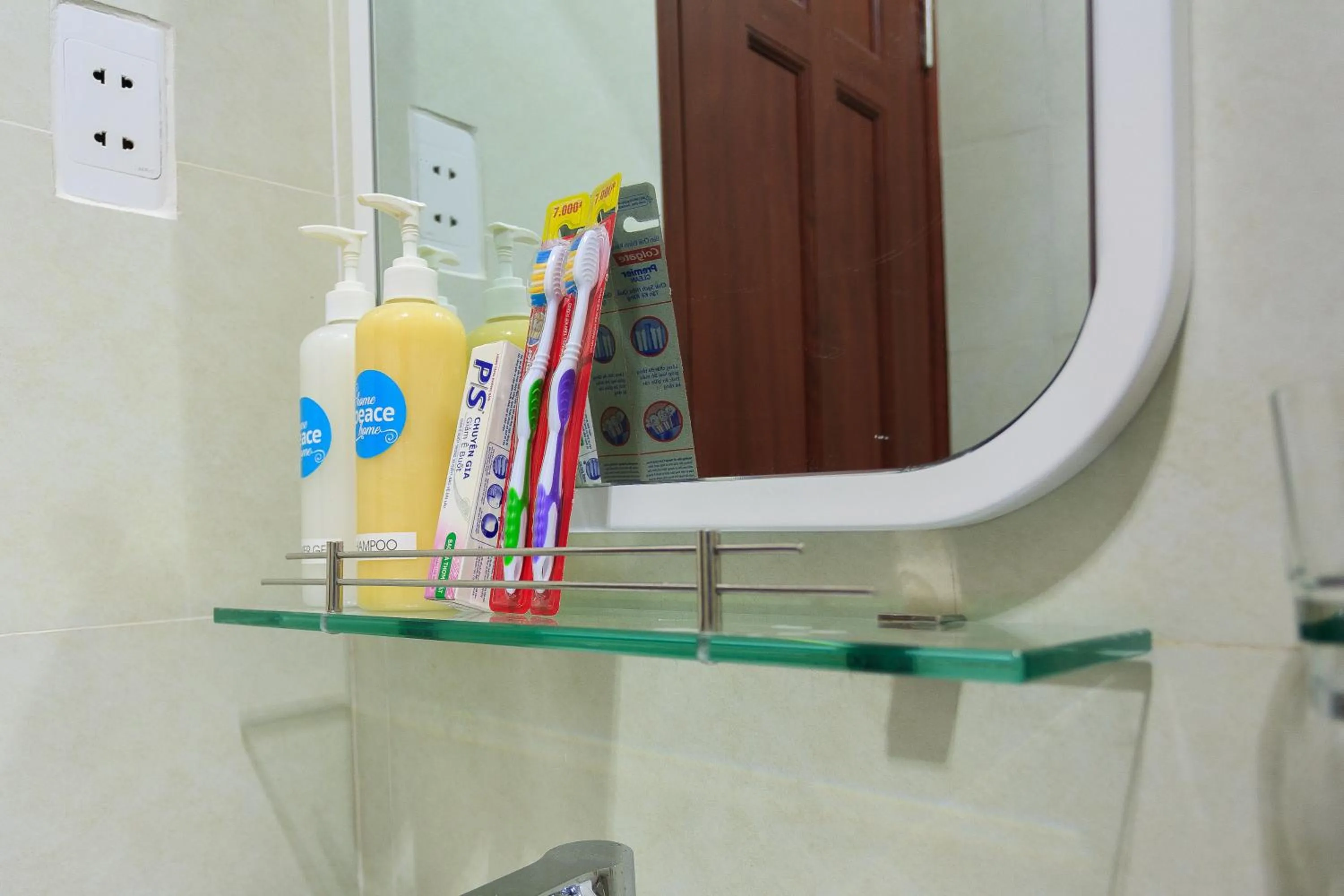 Shower in Home Peace Home - District 1