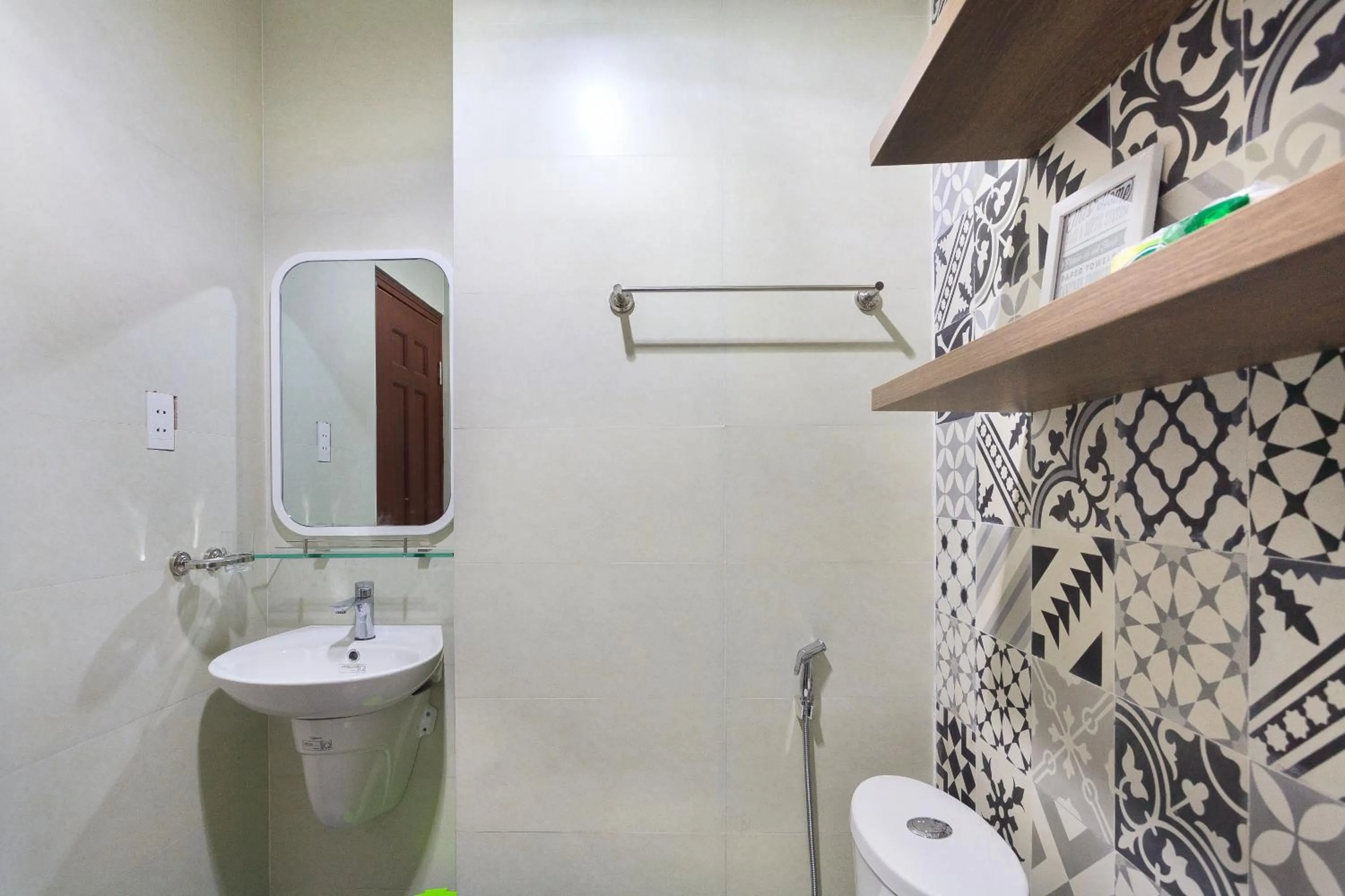 Toilet in Home Peace Home - District 1