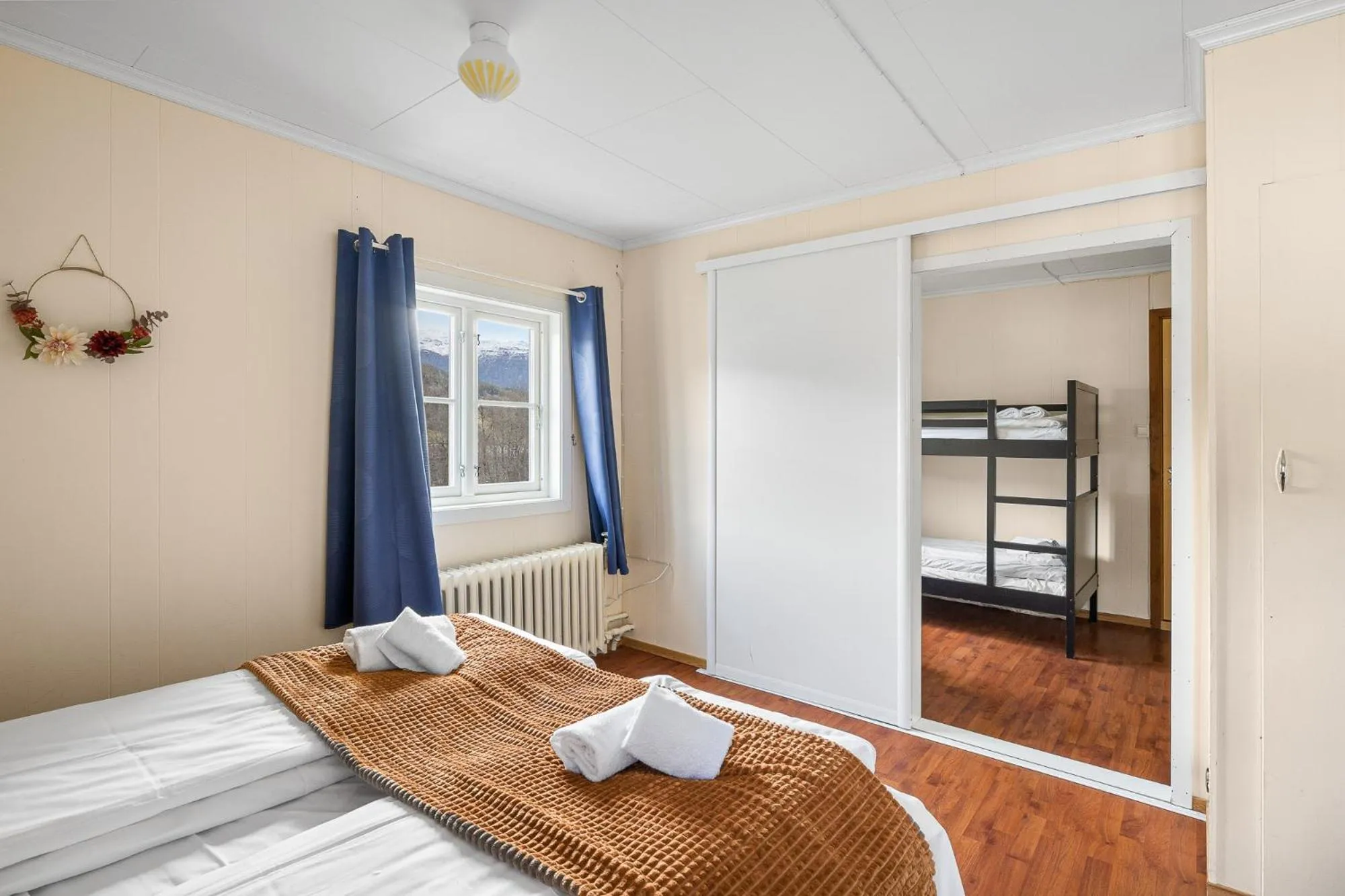 Photo of the whole room, Bed in Hardanger Guesthouse