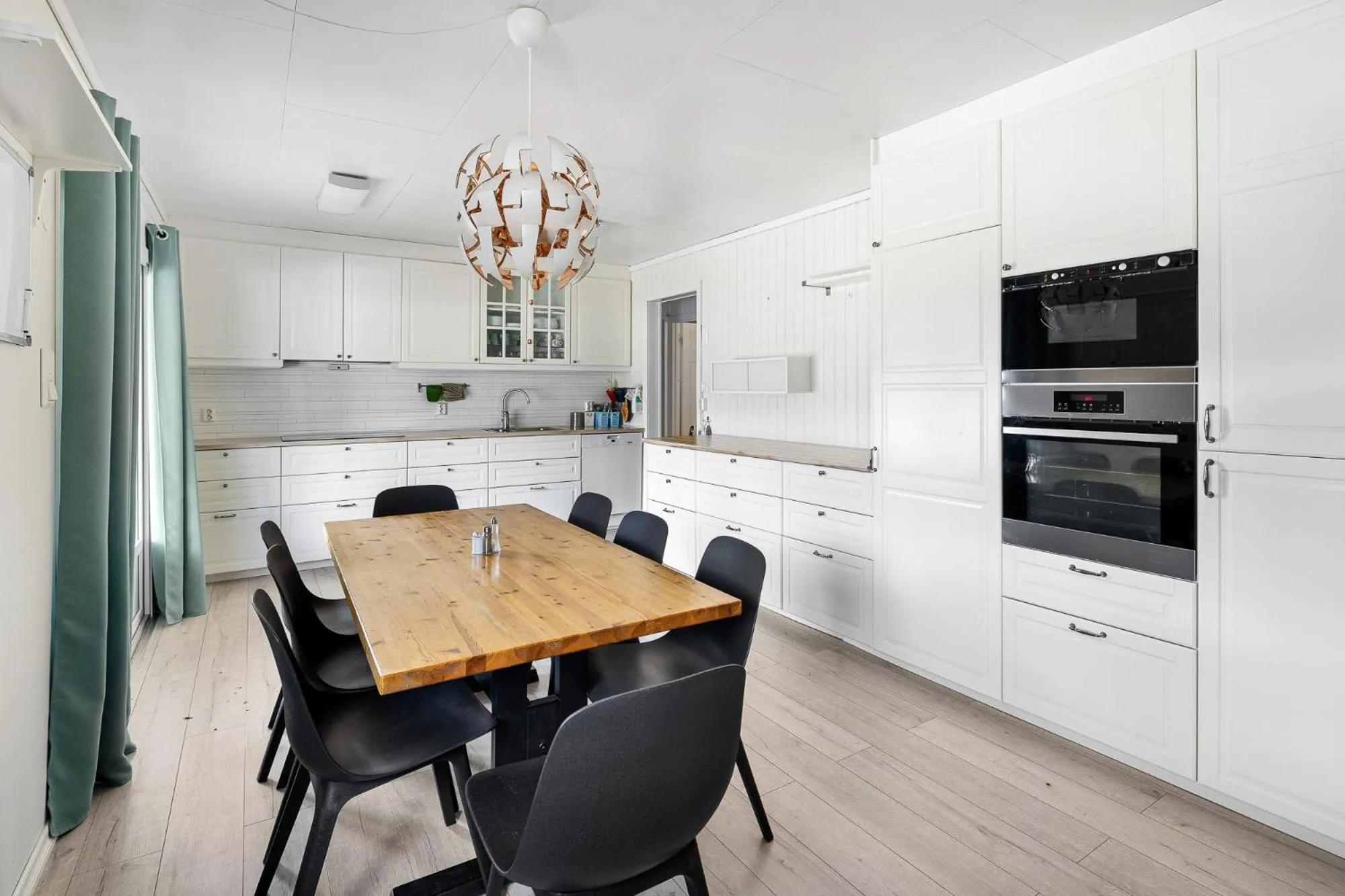 Kitchen or kitchenette in Hardanger Guesthouse