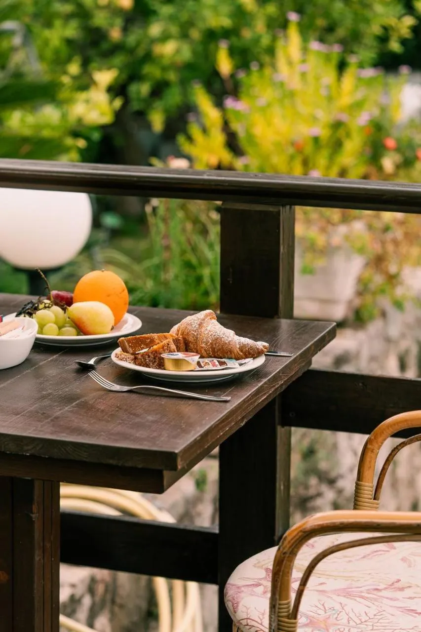 Breakfast in Hotel Belvedere