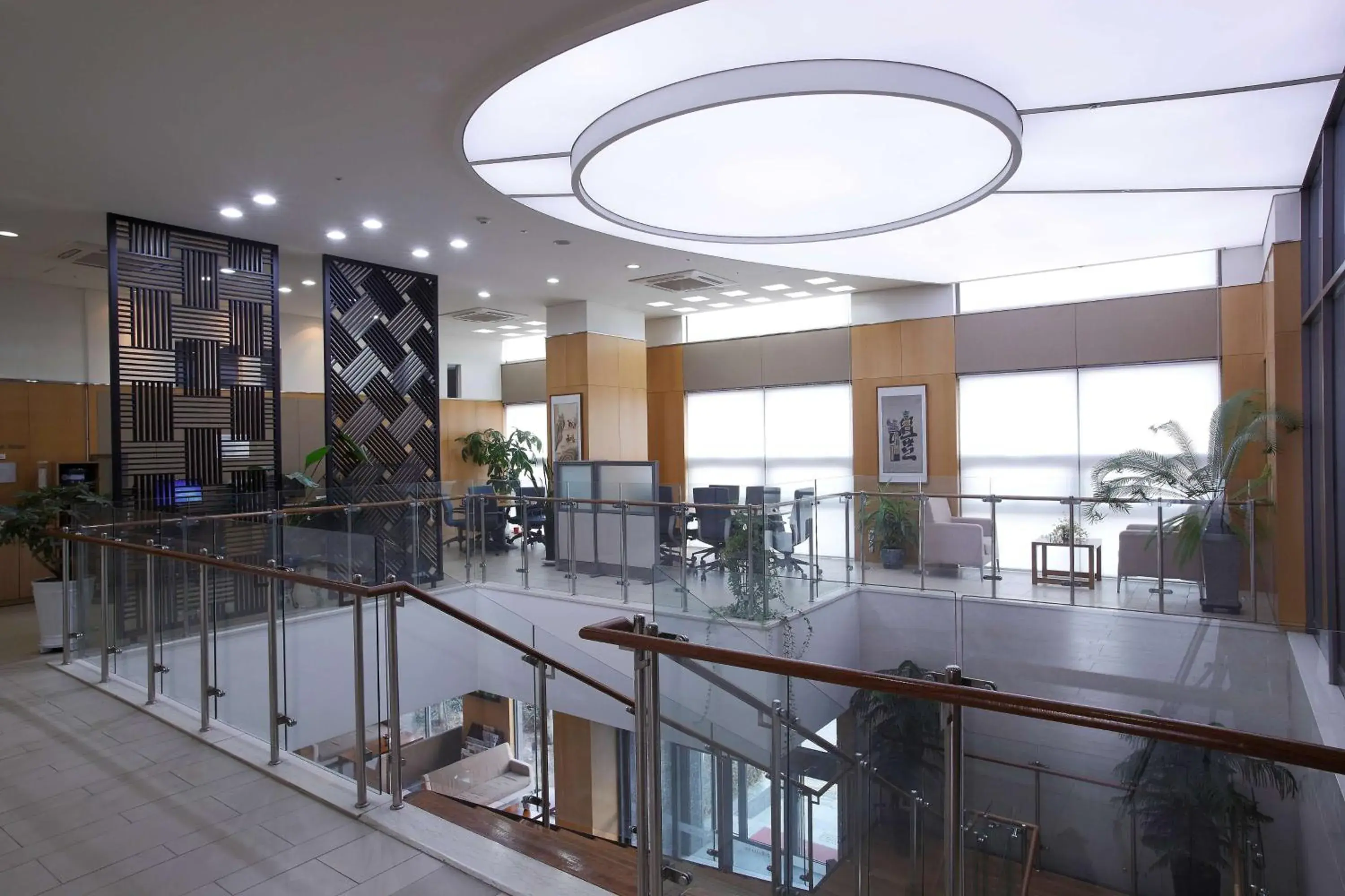 Lobby or reception in Ramada by Wyndham Dongtan Lobby or reception in Ramada by Wyndham Dongtan