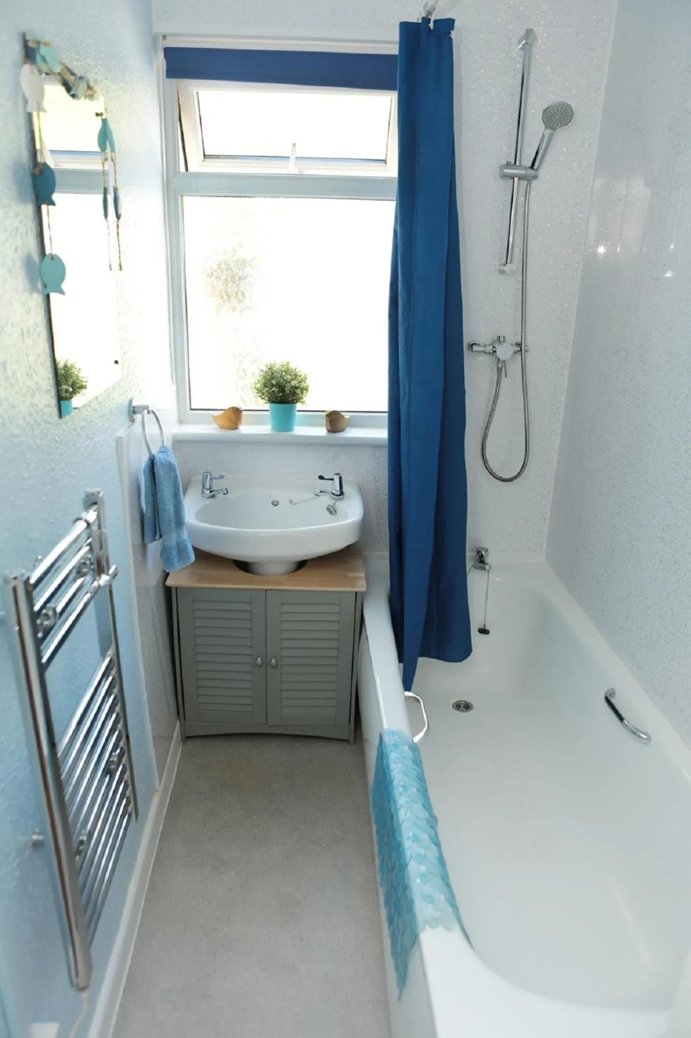 Bathroom in Abbey View Holiday Flats