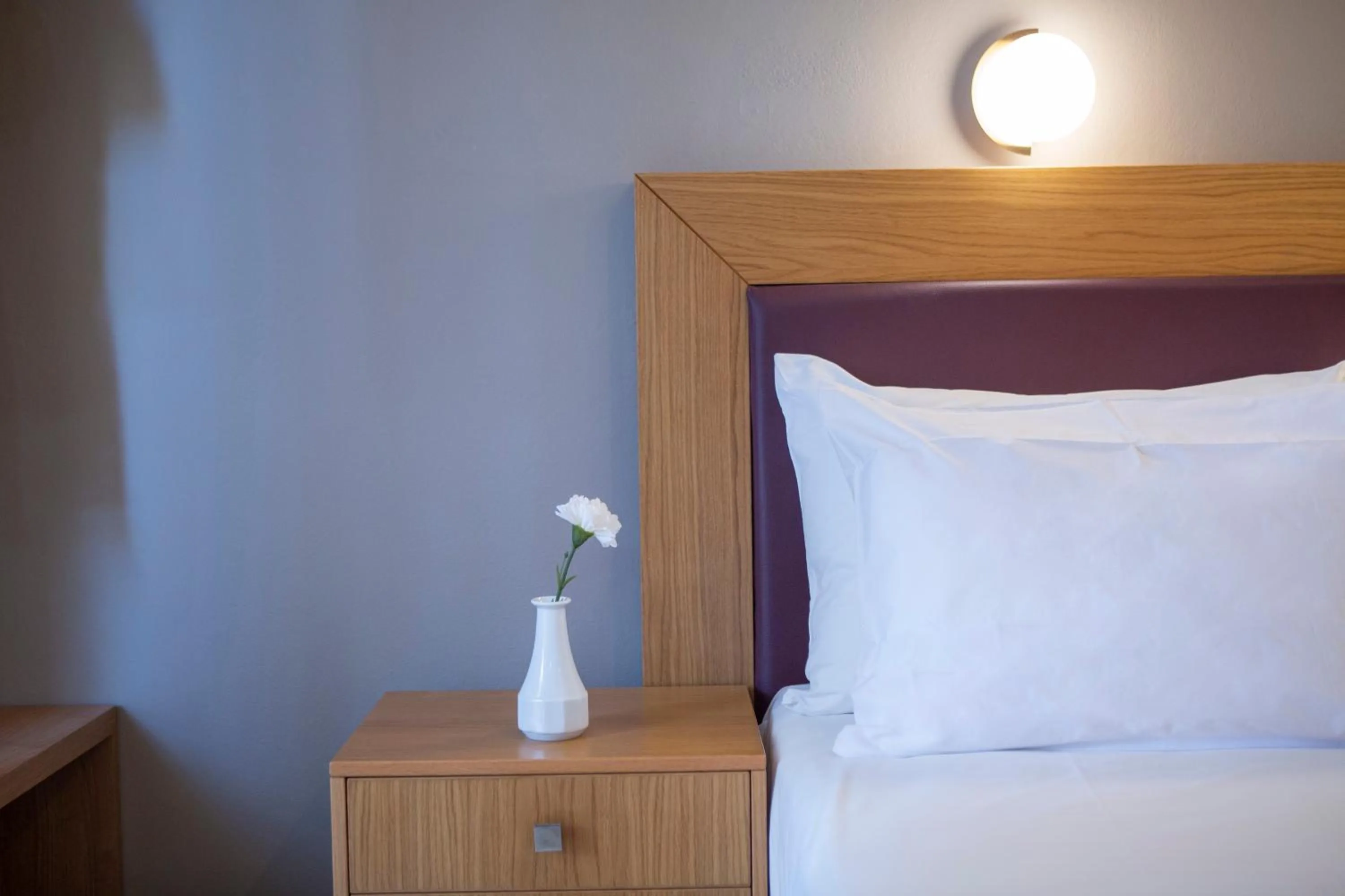 Bed in Athina résidence