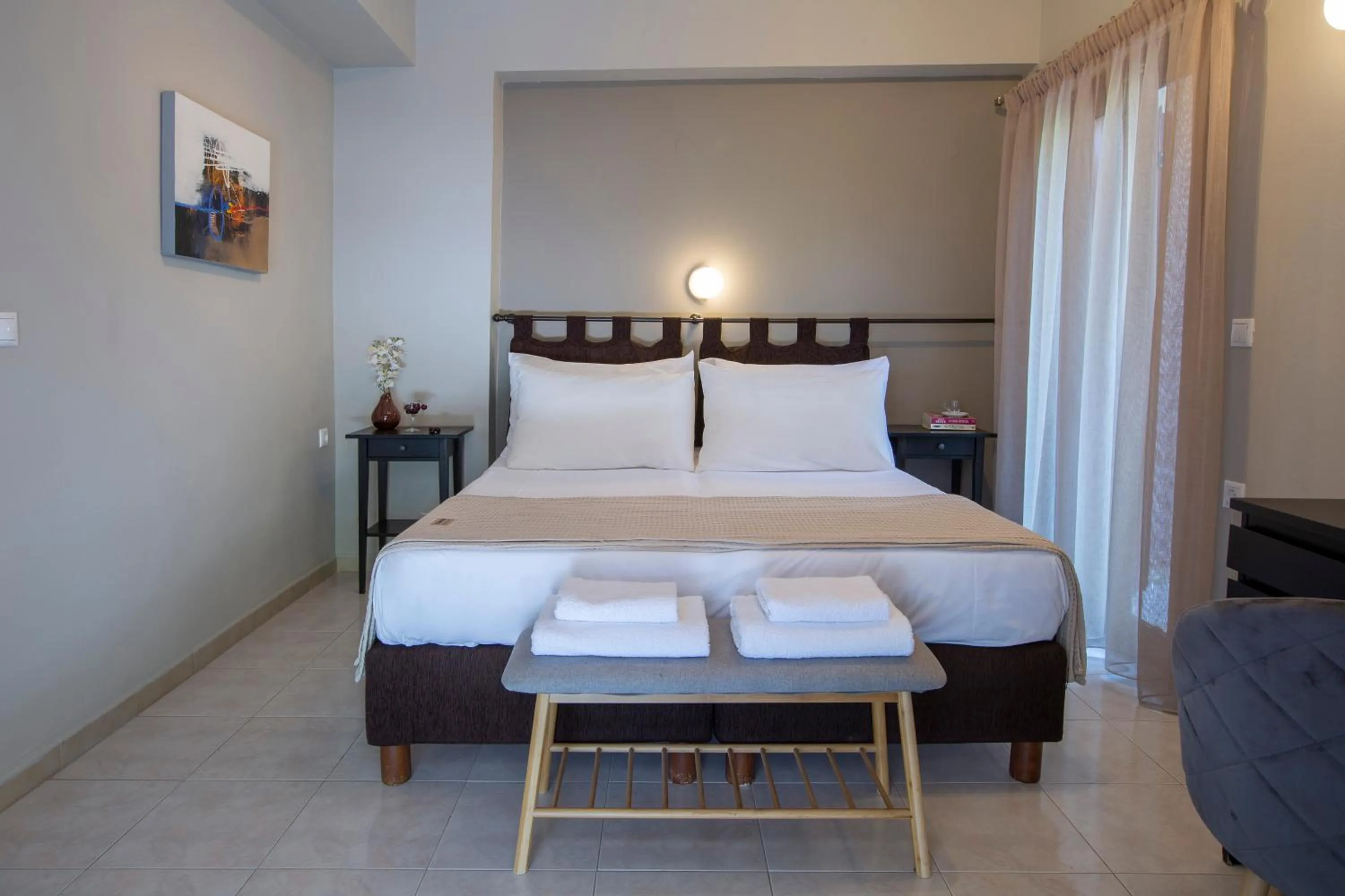 Bed in Athina résidence