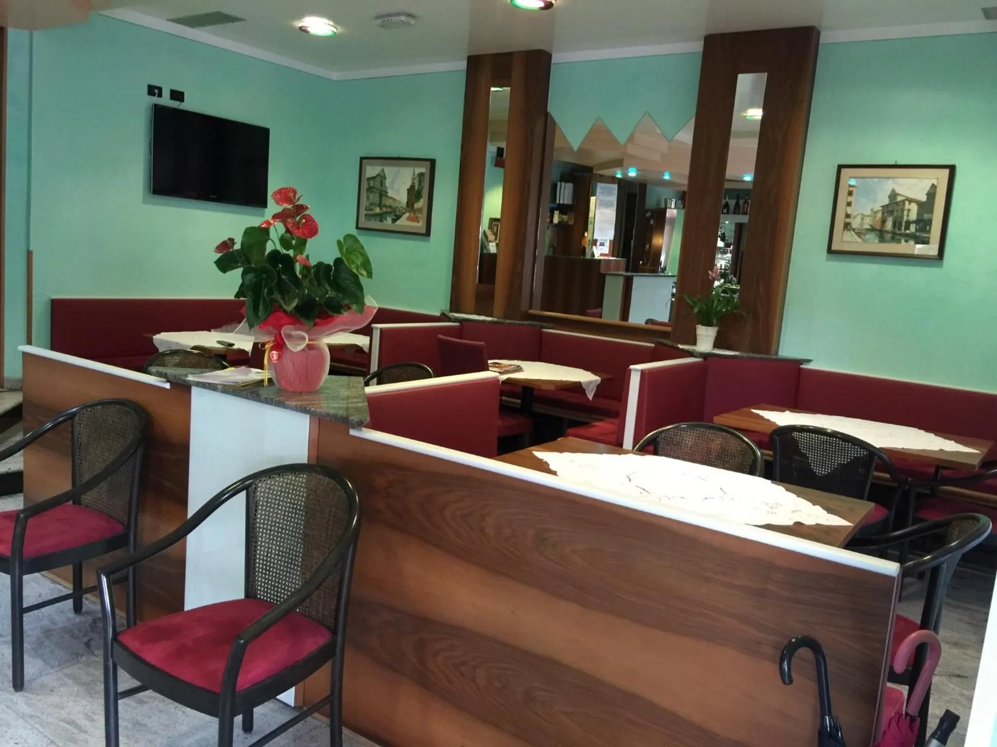 Lounge or bar in Hotel Ragno D'Oro