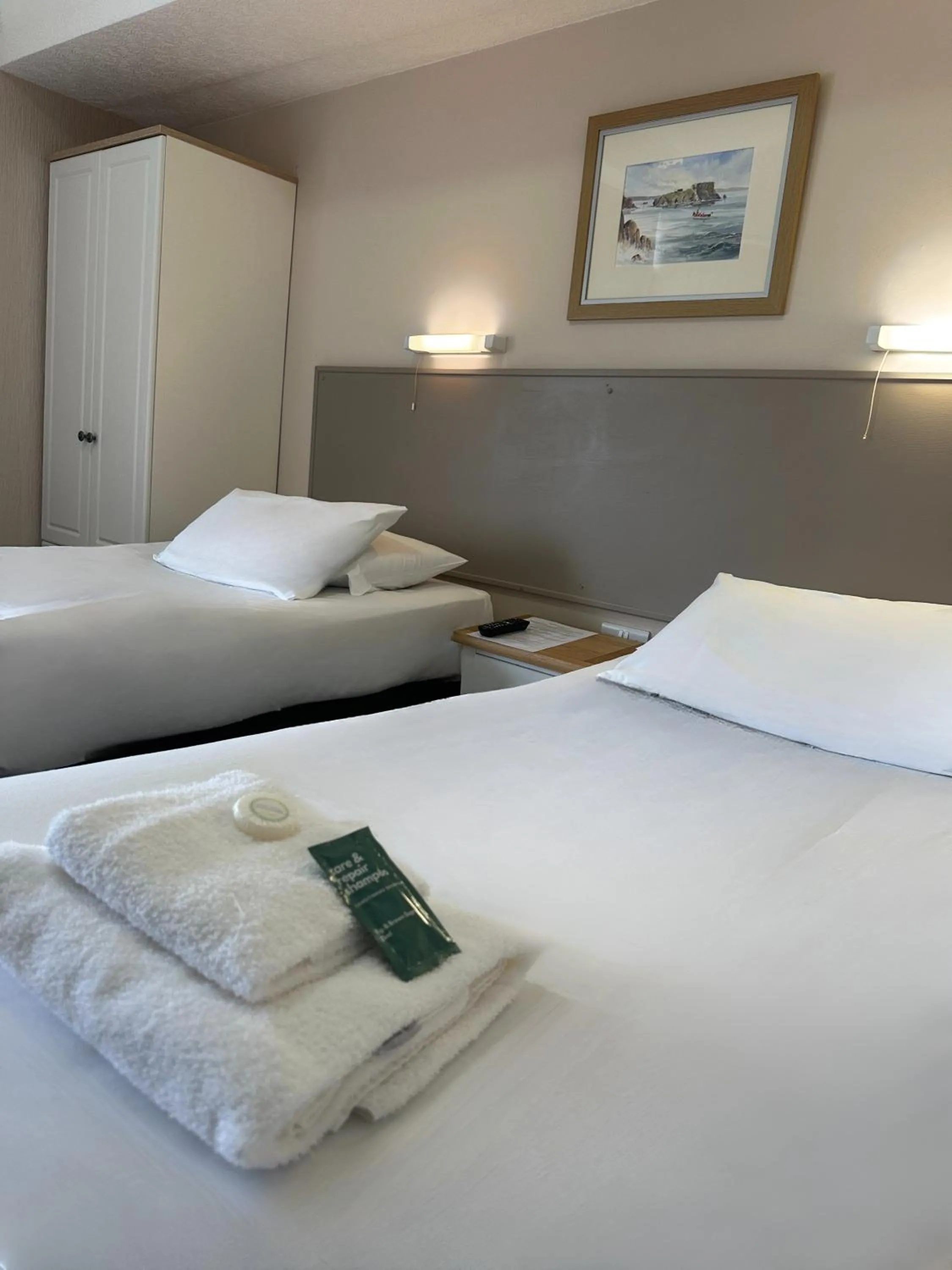 Bed in Clarence House Hotel