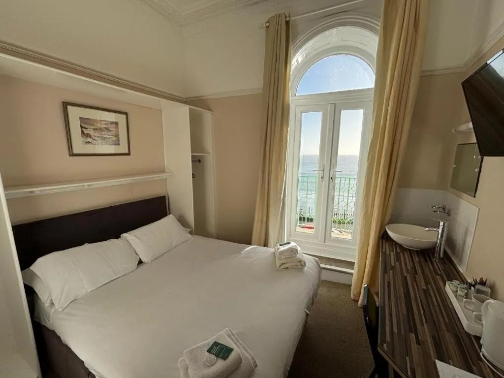 Bed in Clarence House Hotel
