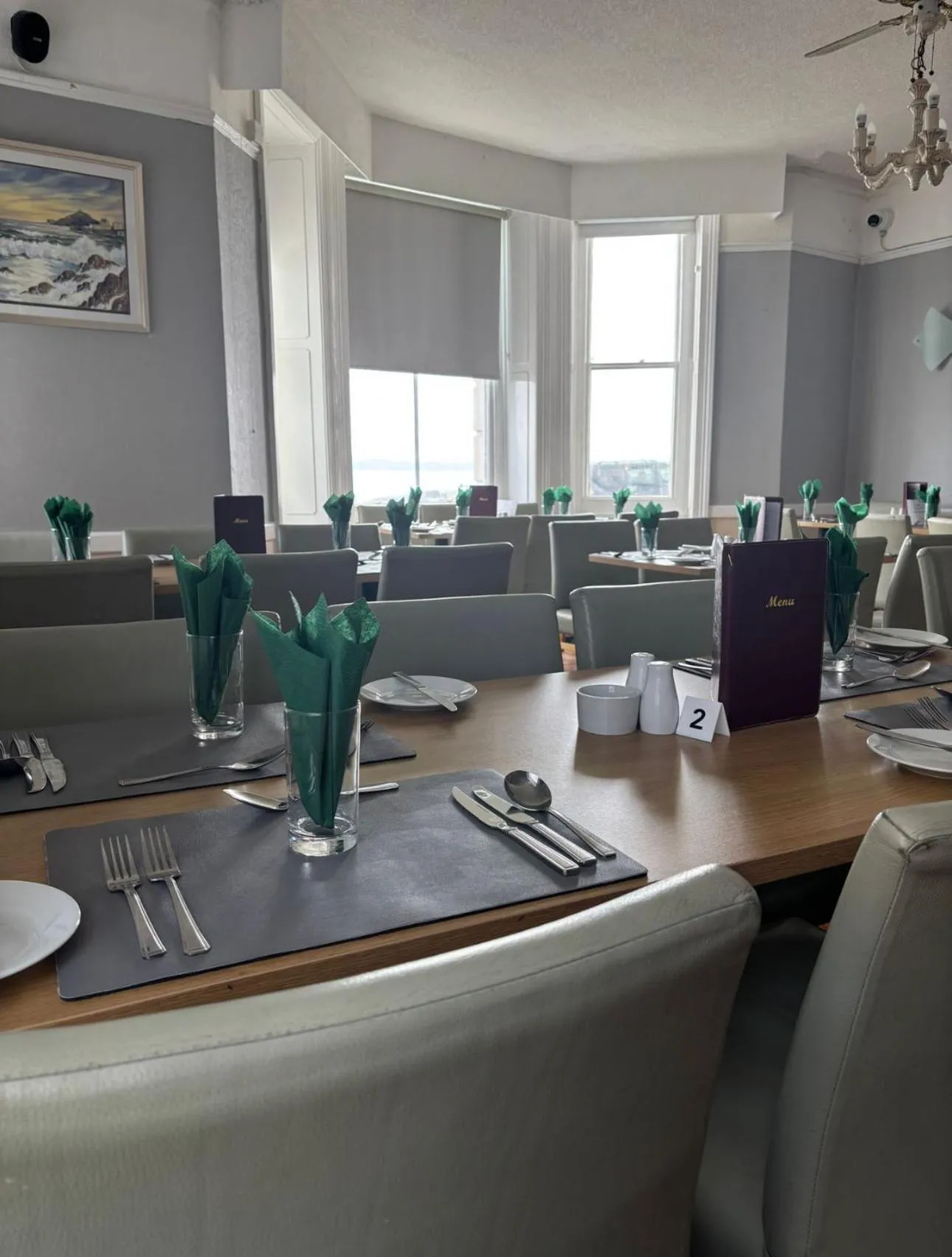 Restaurant/places to eat in Clarence House Hotel